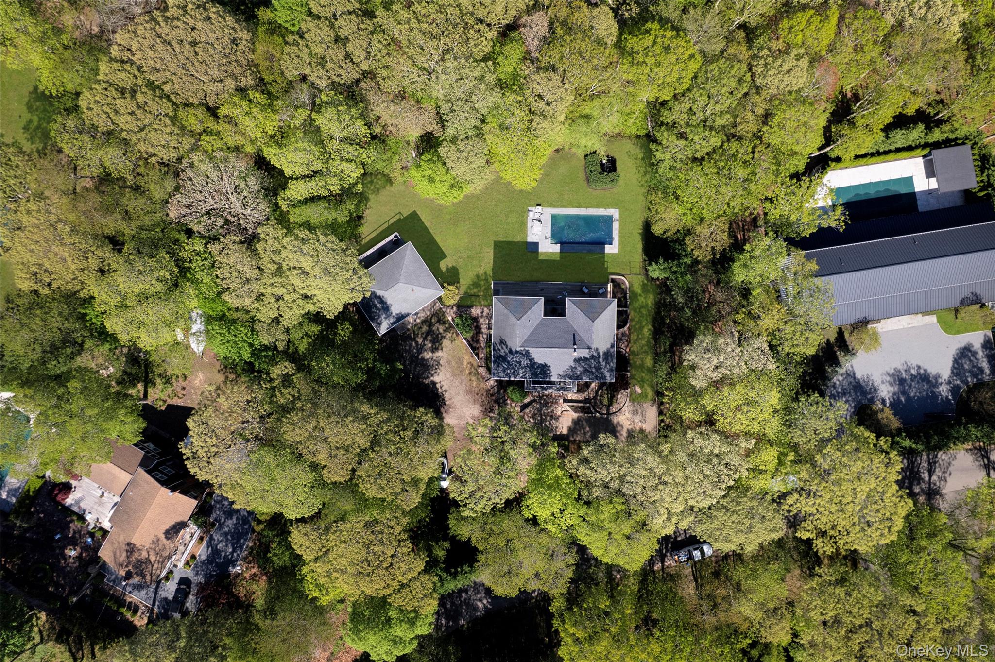 4 bayview avenue, Shelter Island Heights, NY 11946