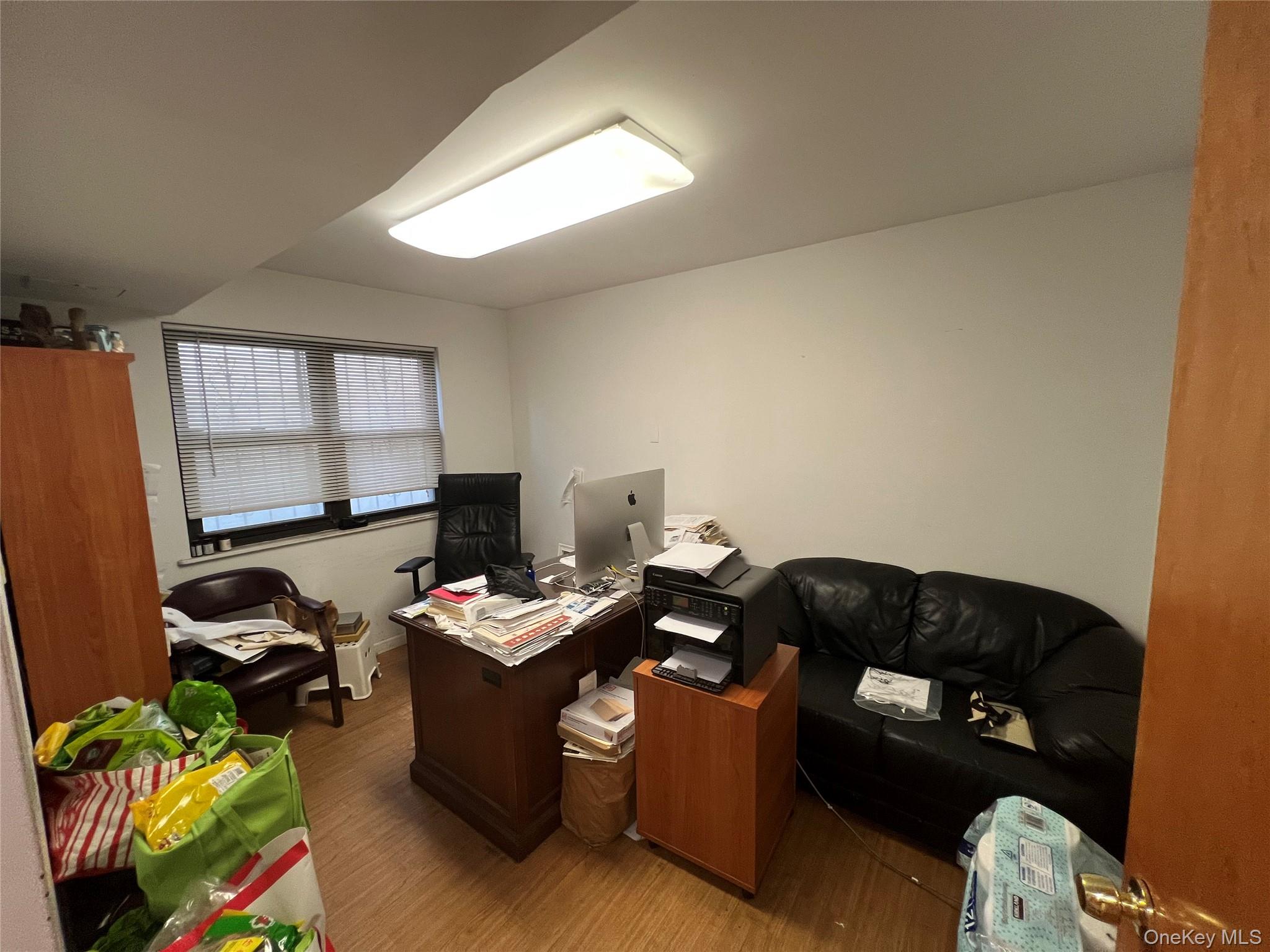 143-27 Roosevelt Avenue, Flushing, NY 11354