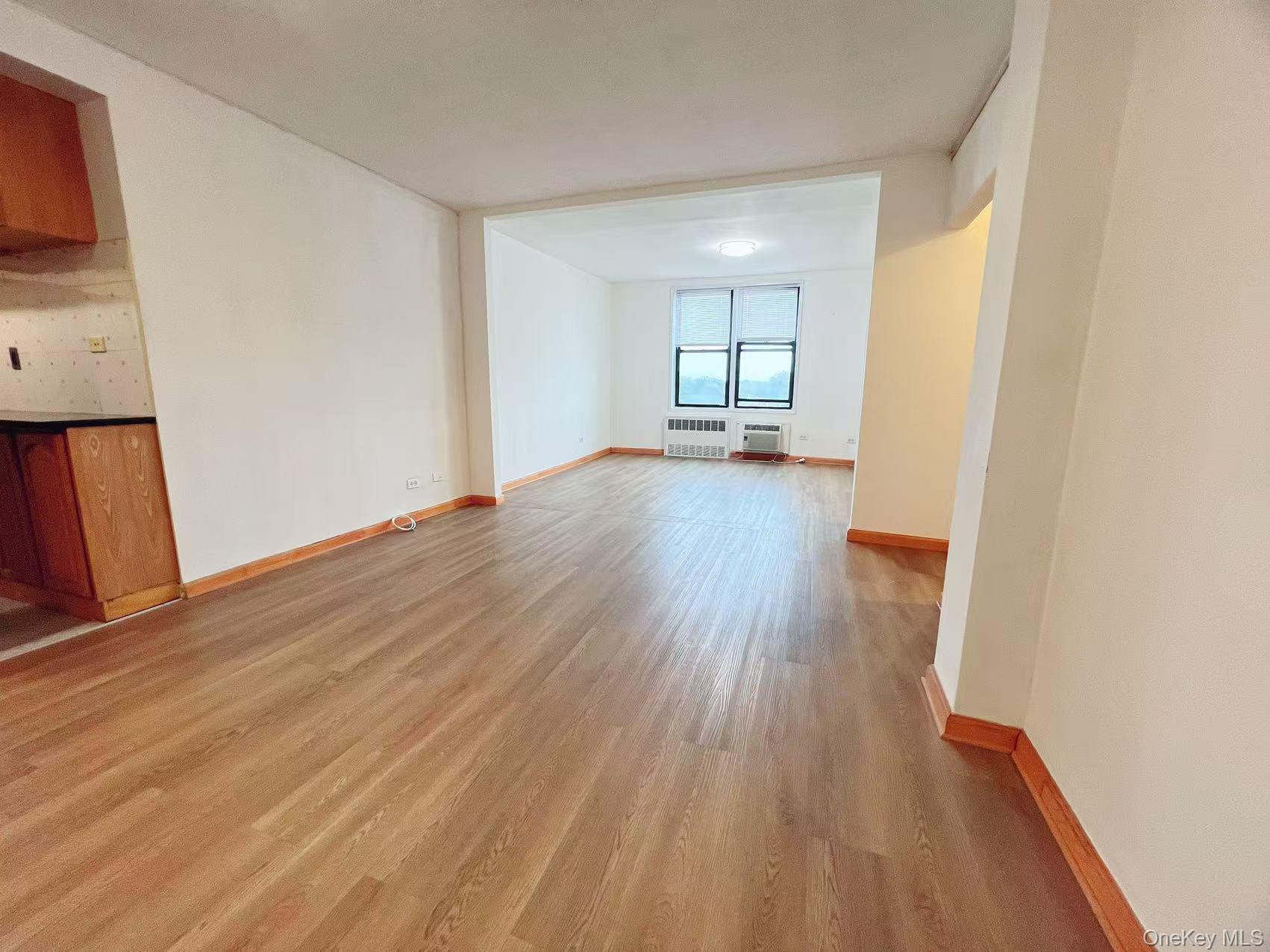 15272 Melbourne Avenue # 3A, Flushing, NY 11367