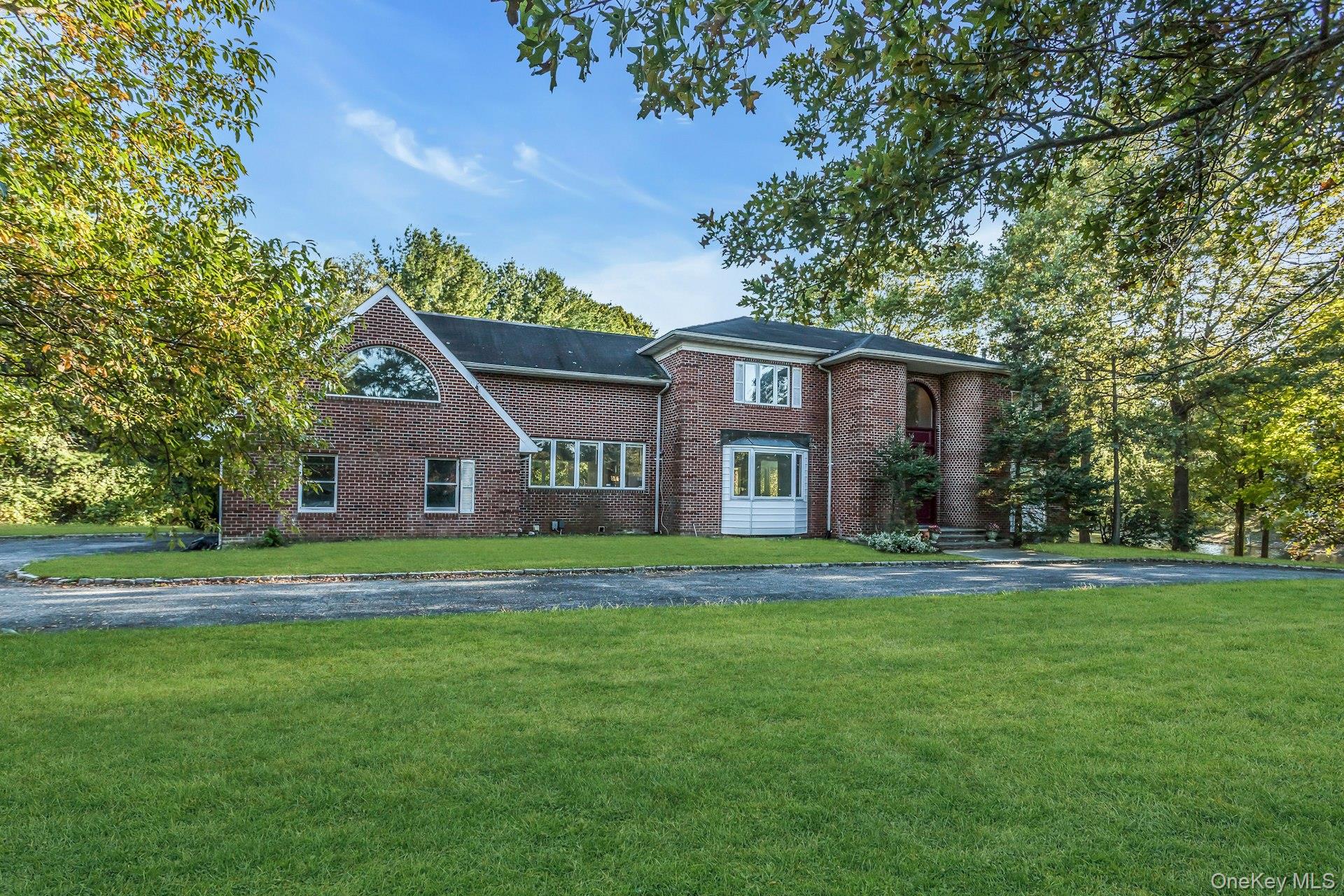 21 Overbrooke Lane, Upper Brookville, NY 11545