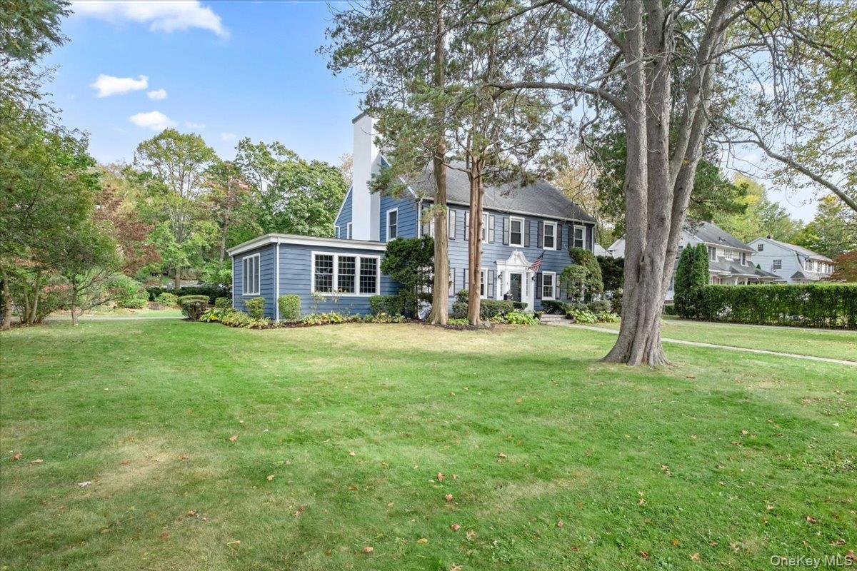 34 Gedney Park Drive, White Plains, NY 10605