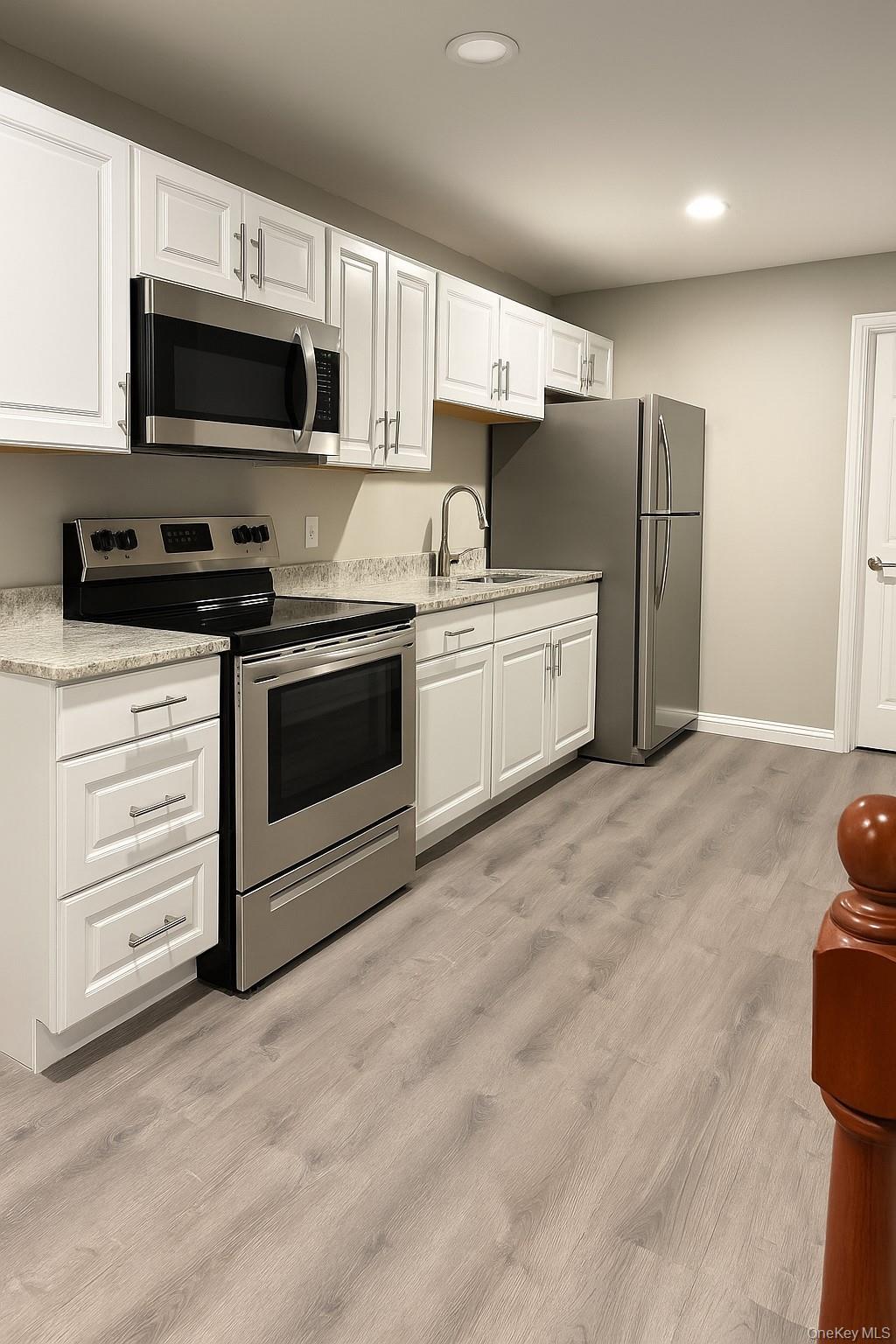 6 Maple Road, Rocky Point, NY 11778