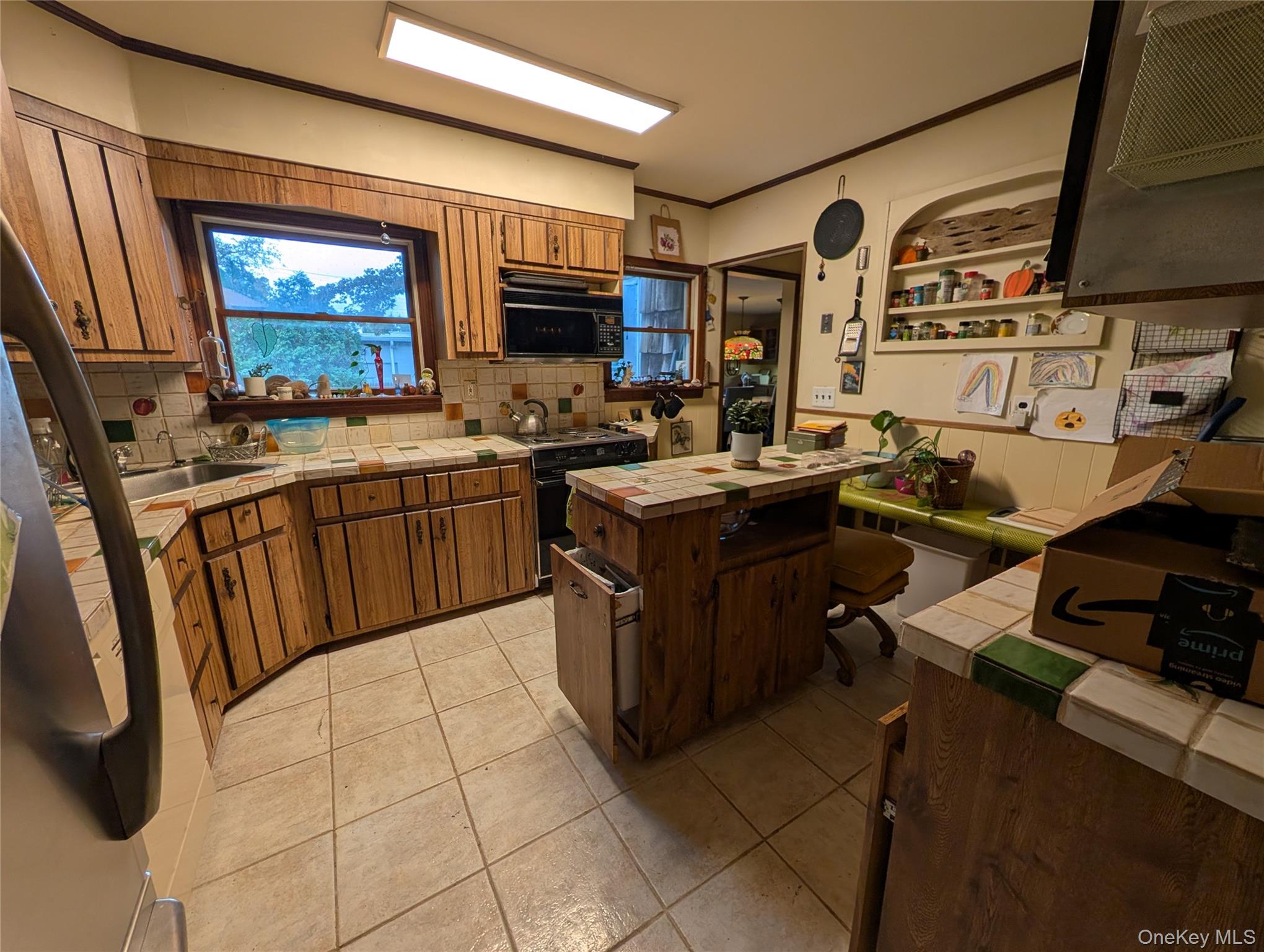 57 Hiawatha Drive, Brightwaters, NY 11718