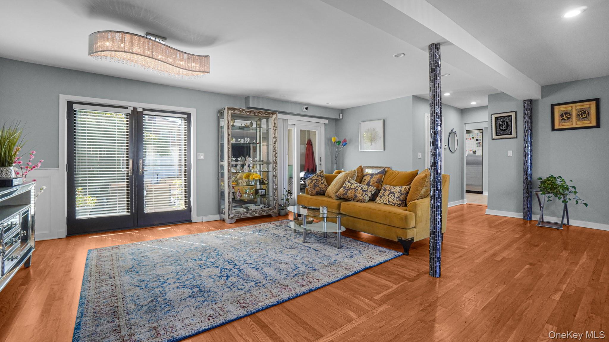 14962 Powells Cove Boulevard, Whitestone, NY 11357