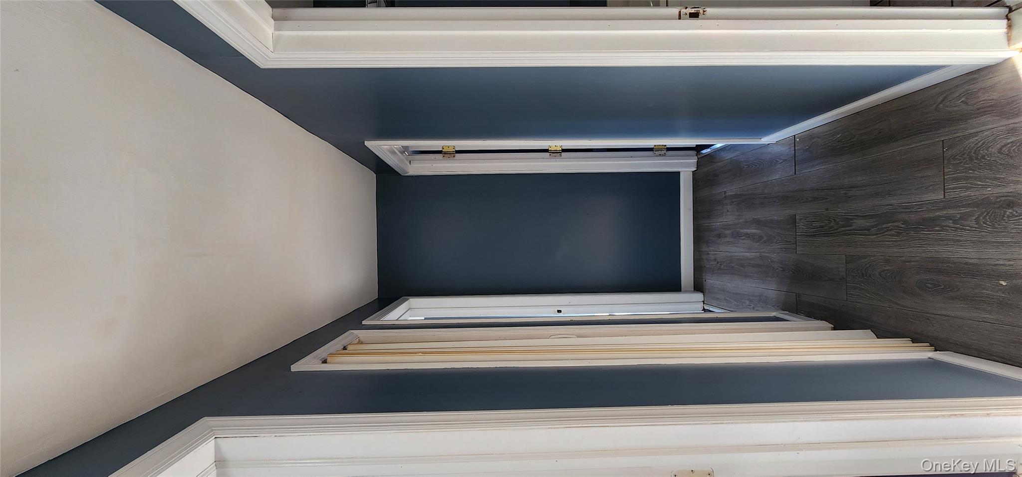 15 Hollywood Drive, Shirley, NY 11967