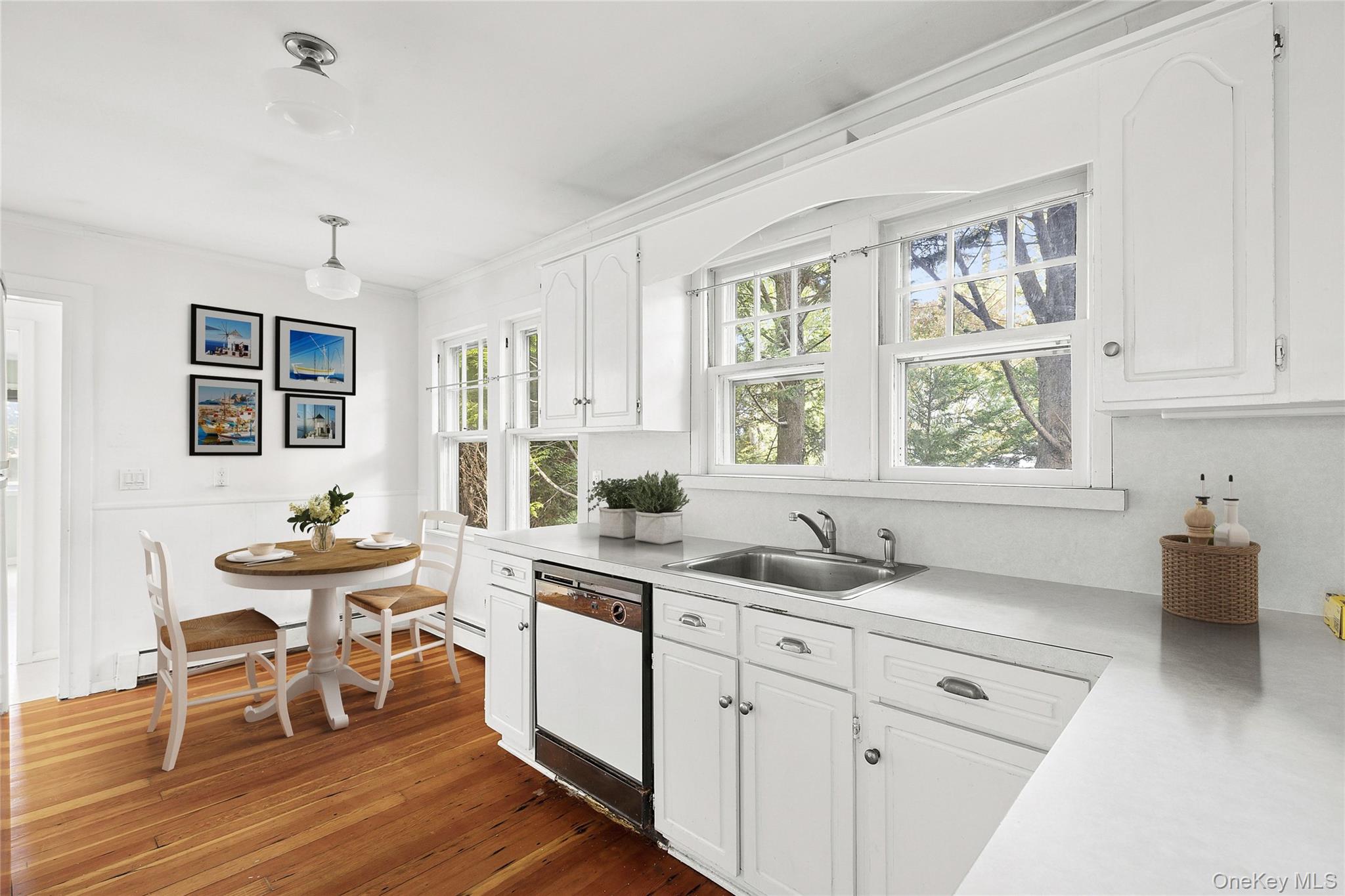 5875 Peconic Bay Boulevard, Laurel, NY 11948