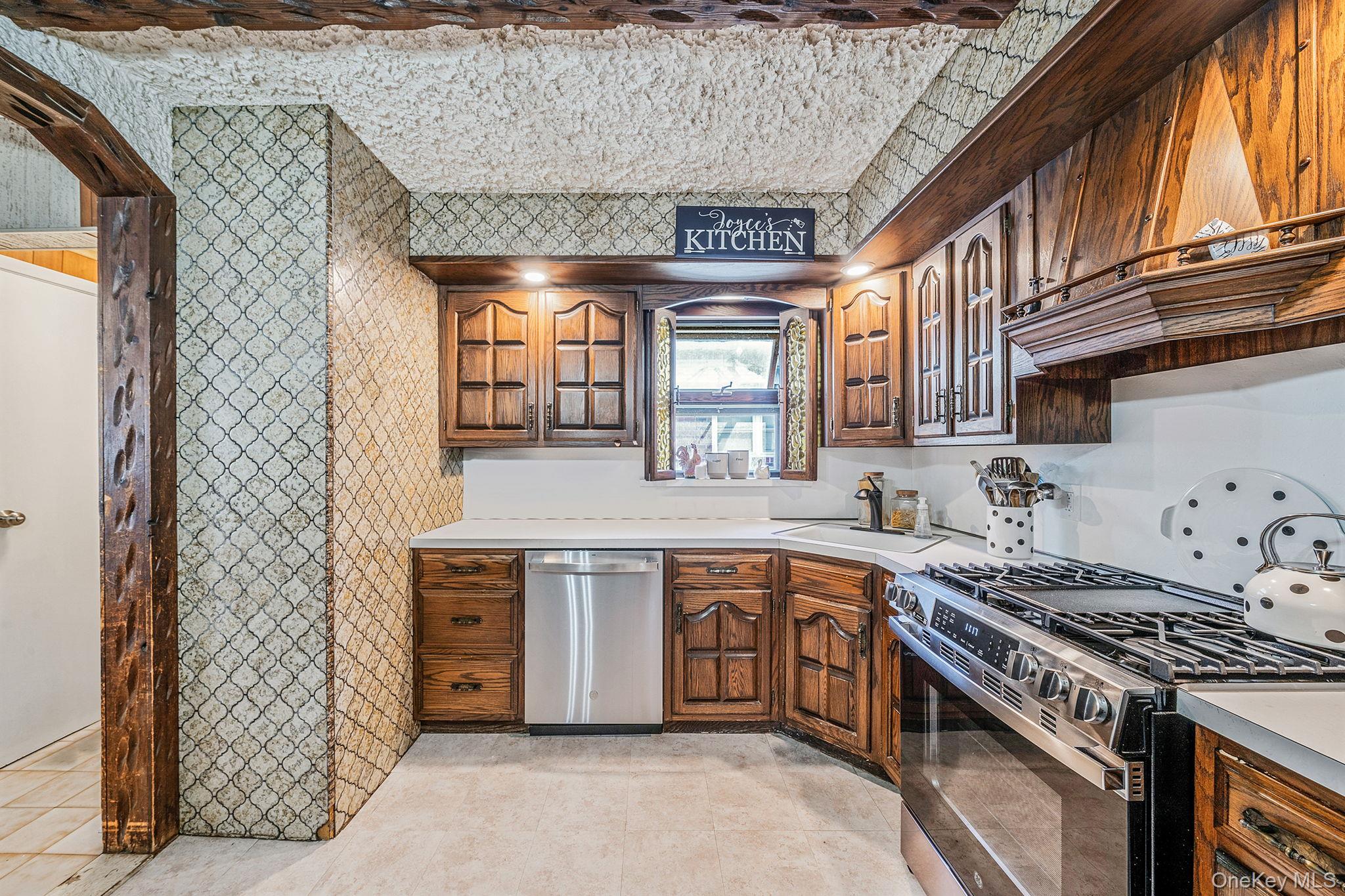 14632 Willets Point Boulevard, Whitestone, NY 11357