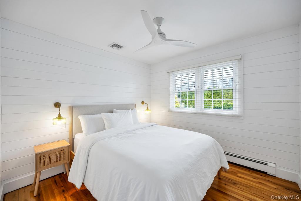 8 Lovell Road, Hampton Bays, NY 11946