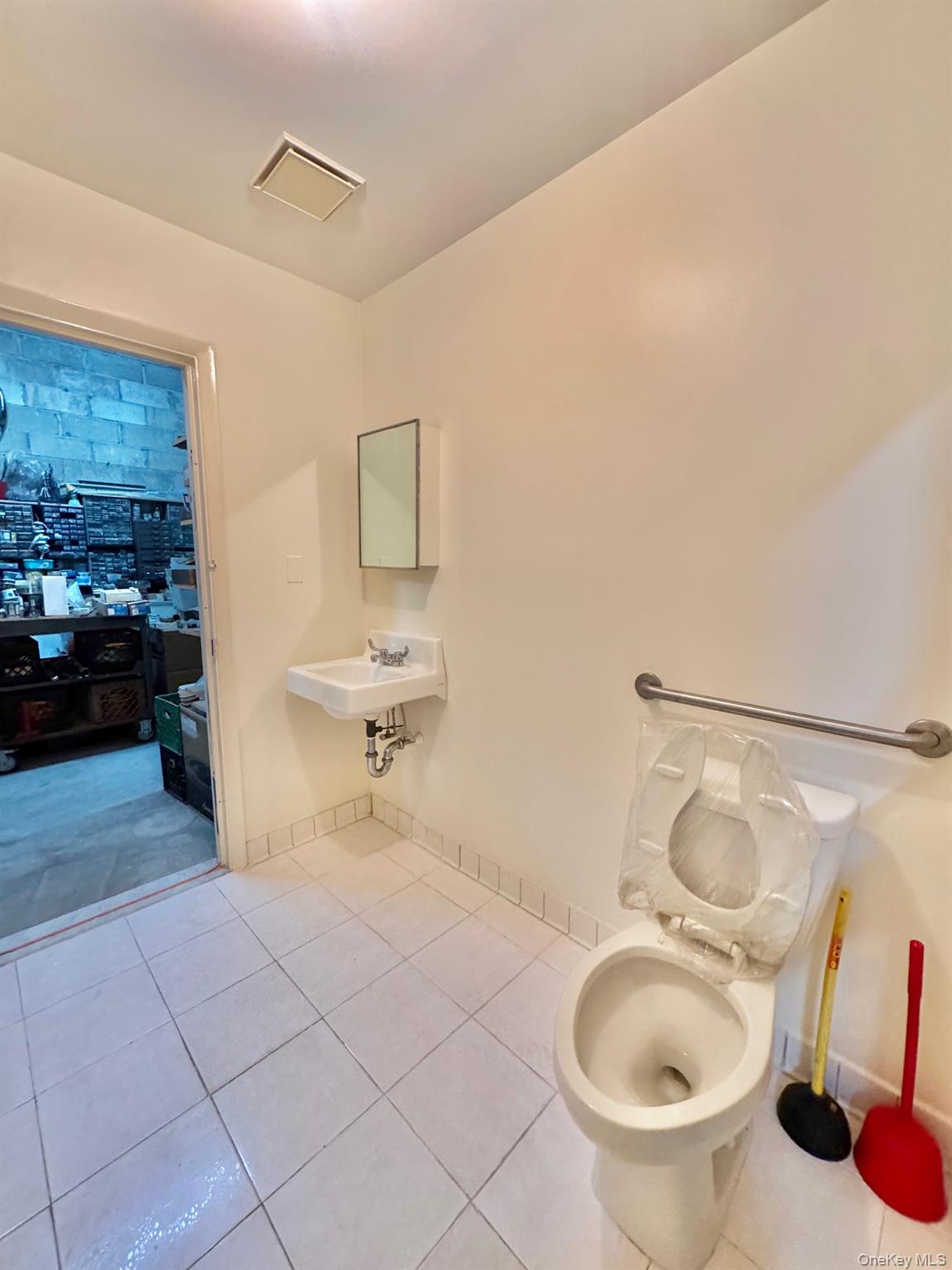 858D 62nd Street, Brooklyn, NY 11220