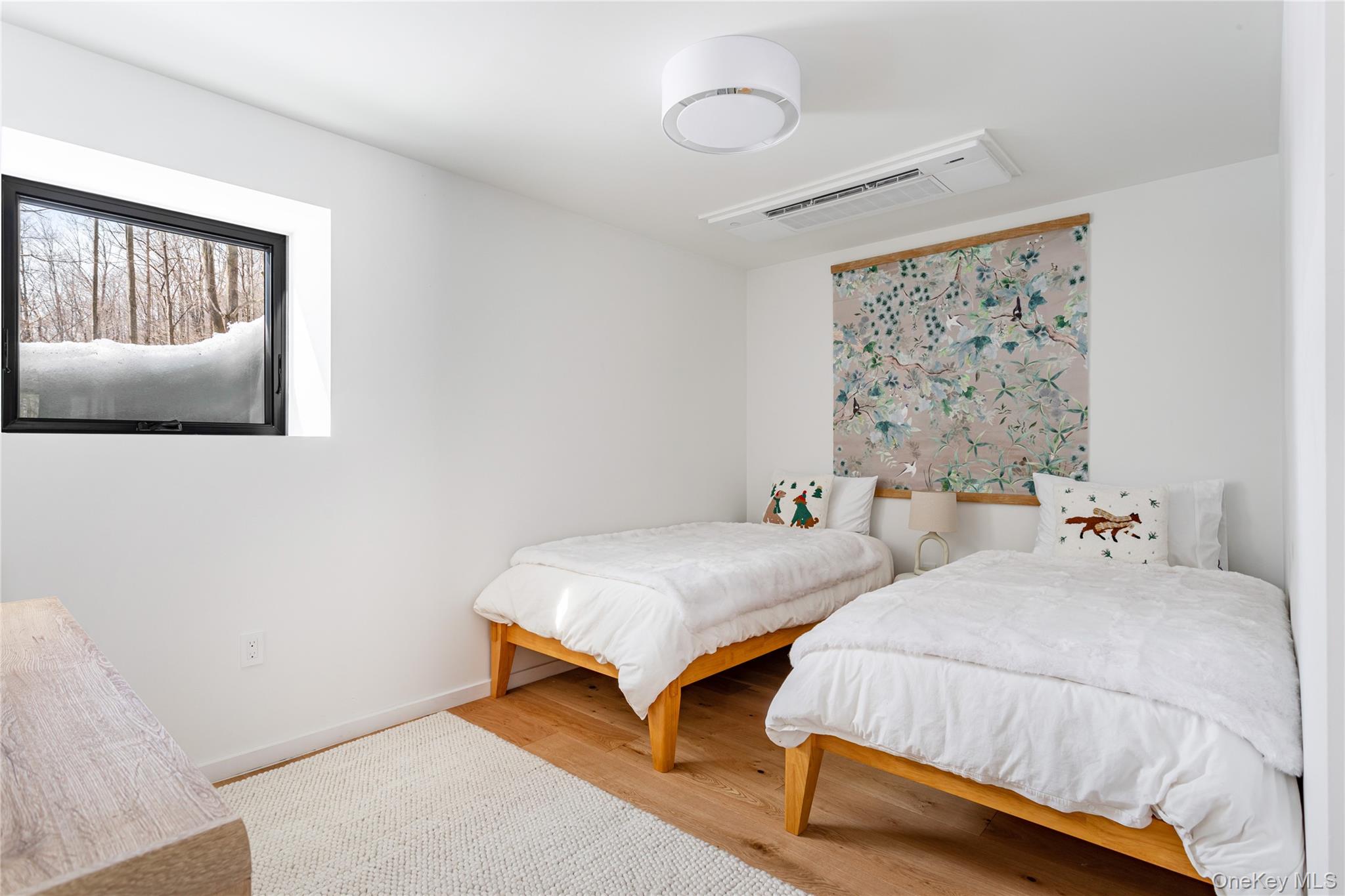 9 Mountain Lane, Napanoch, NY 12458