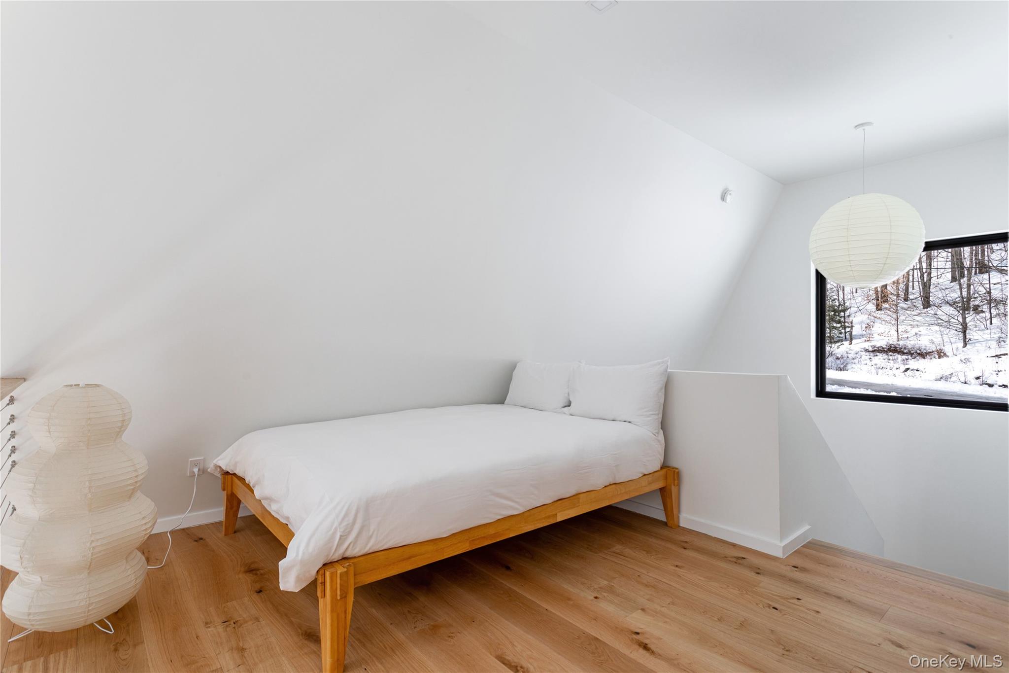 9 Mountain Lane, Napanoch, NY 12458