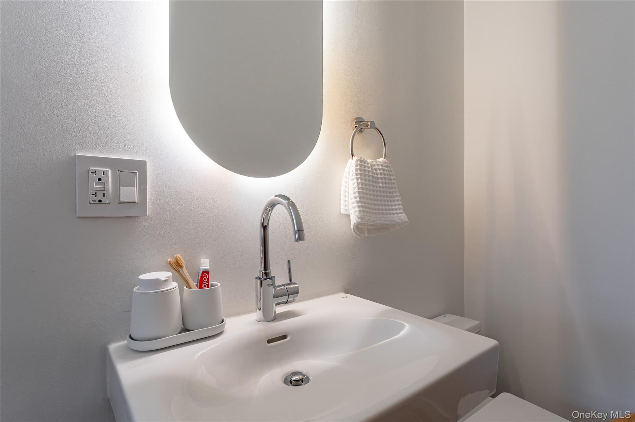 9 Mountain Lane, Napanoch, NY 12458