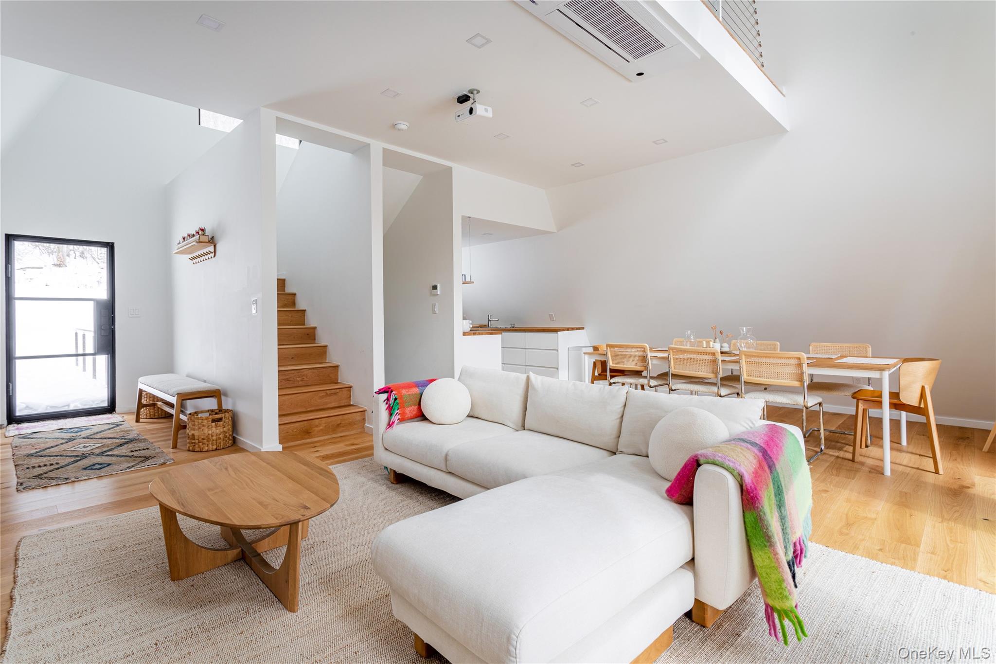 9 Mountain Lane, Napanoch, NY 12458