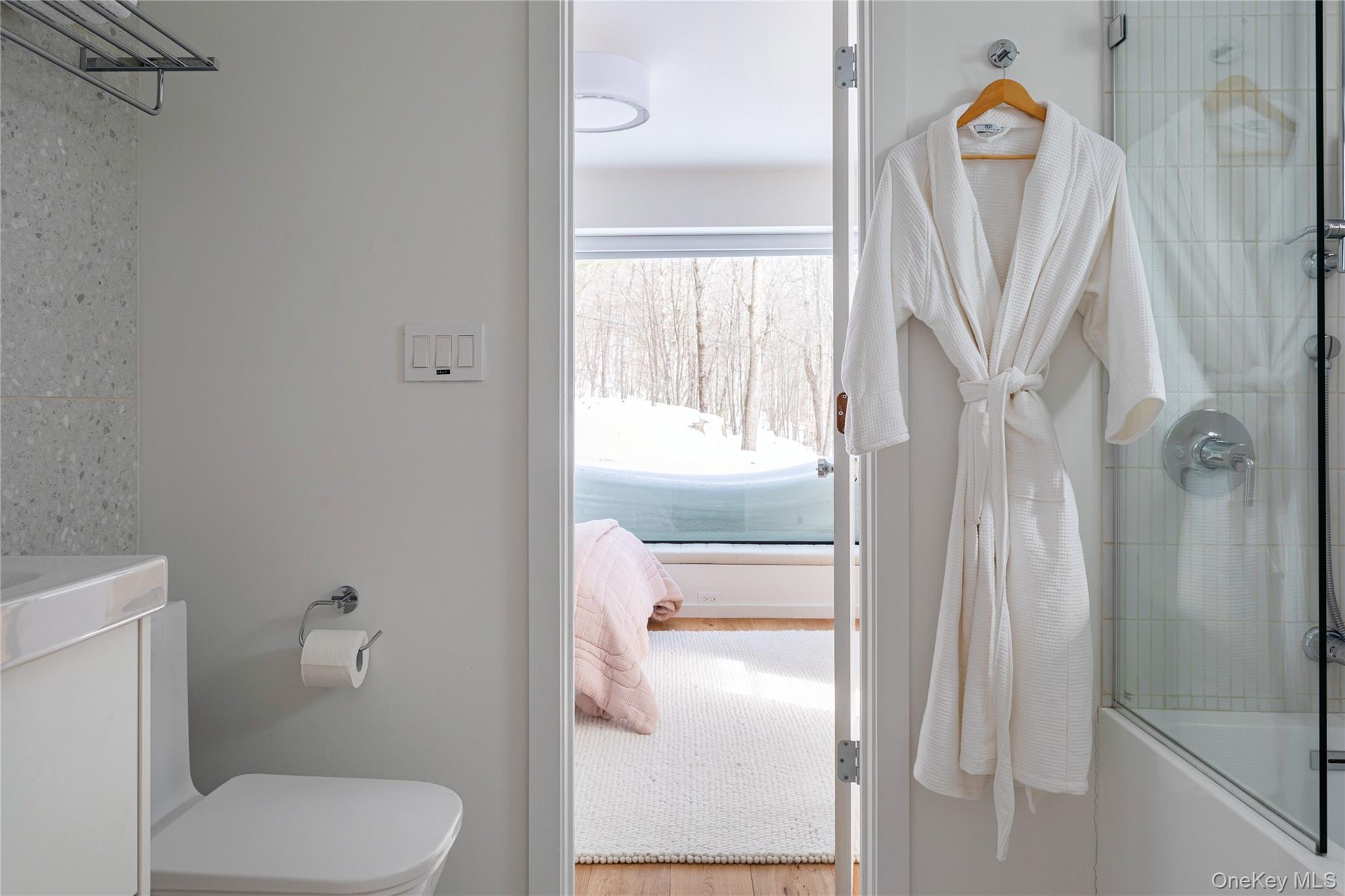 9 Mountain Lane, Napanoch, NY 12458