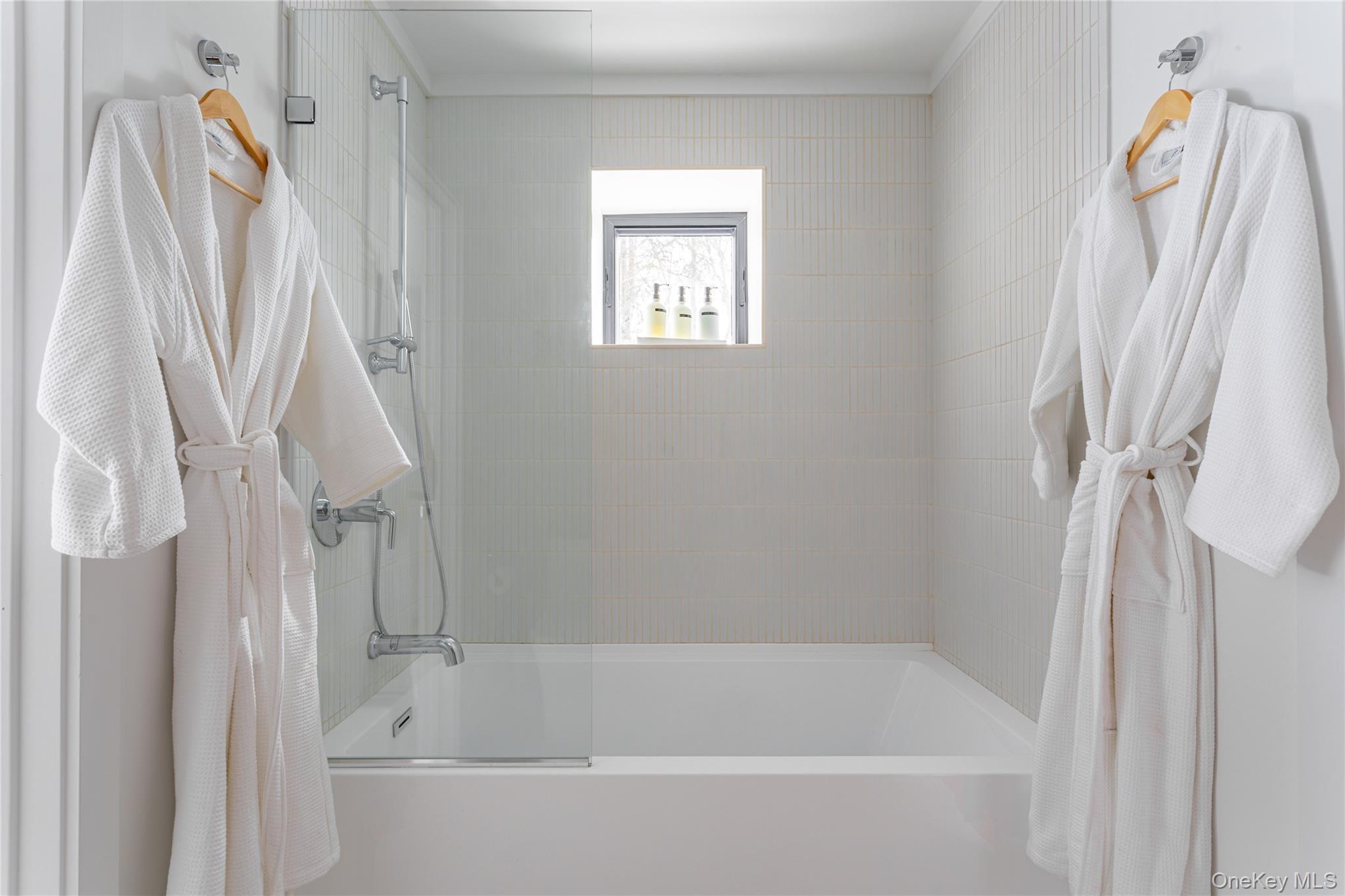 9 Mountain Lane, Napanoch, NY 12458