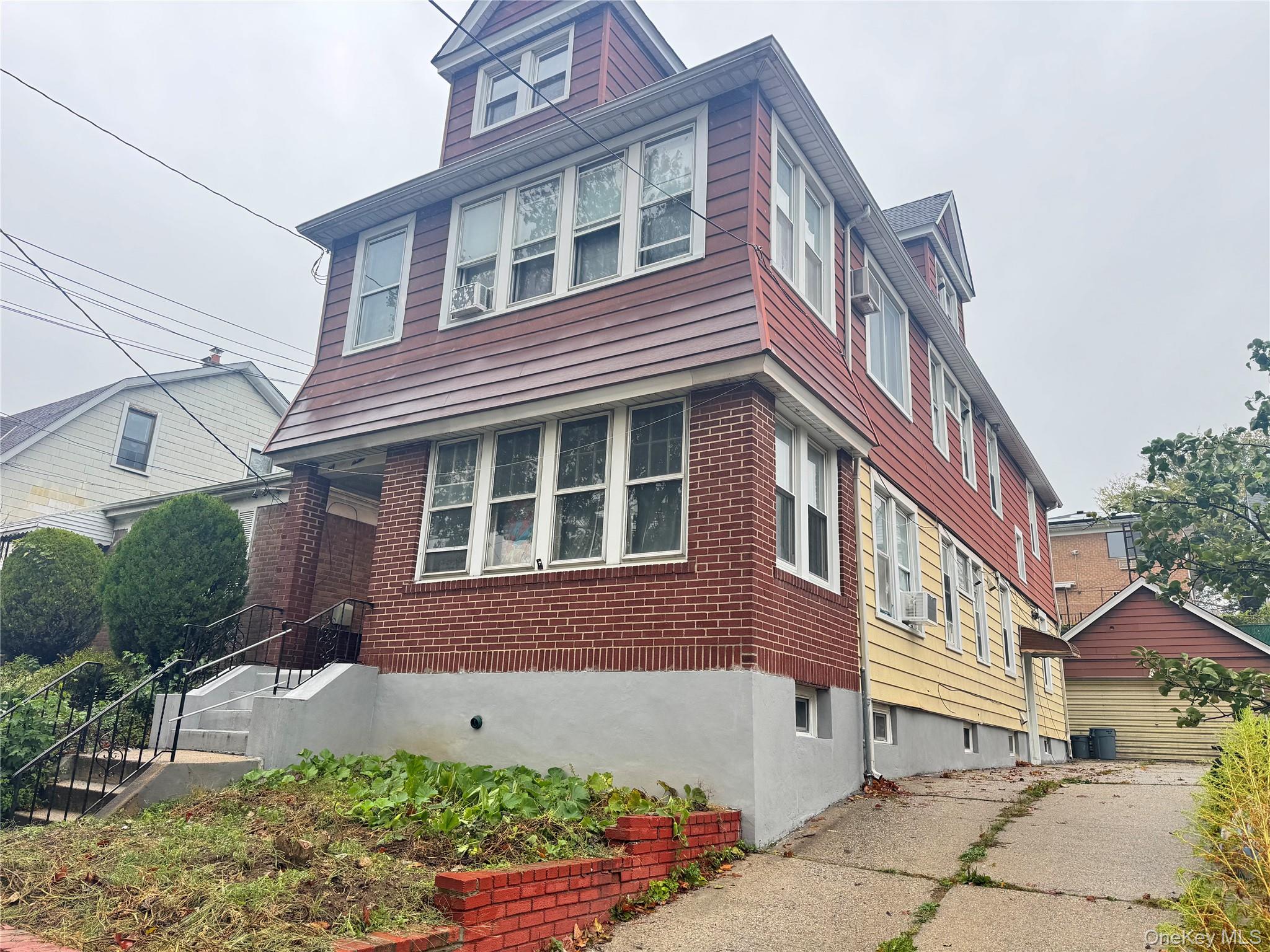45-19 158th Street, Flushing, NY 11358