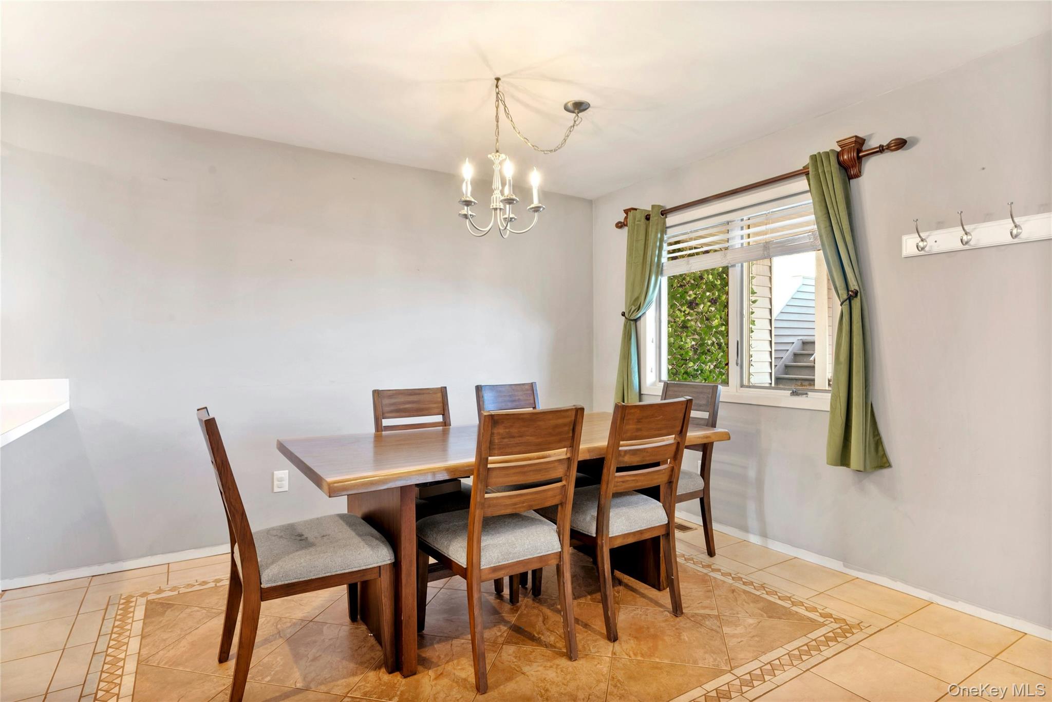 3105 Bluffs Drive S, Baiting Hollow, NY 11933