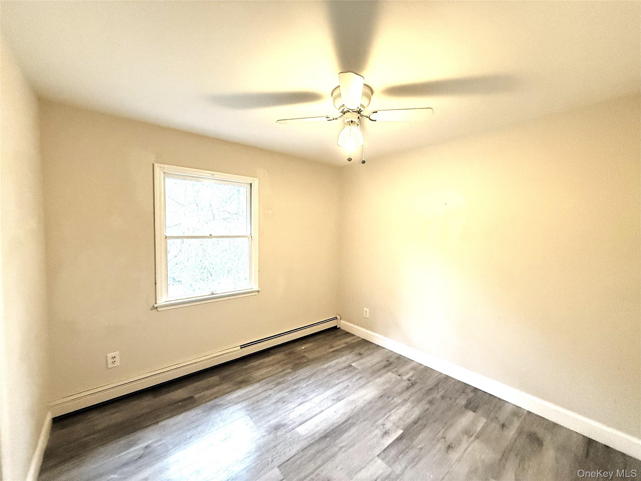 307 S Bicycle Path, Farmingville, NY 11738