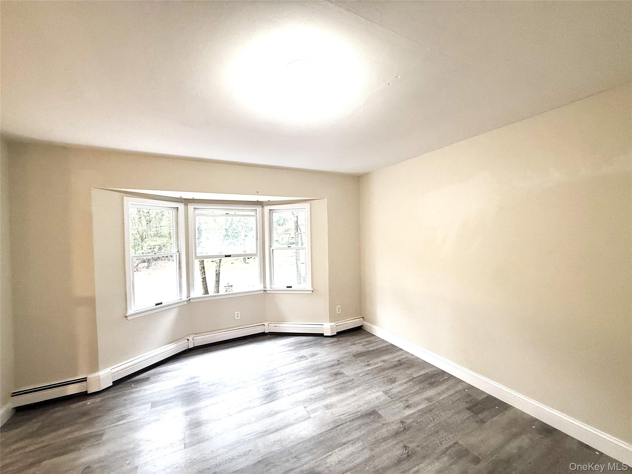 307 S Bicycle Path, Farmingville, NY 11738