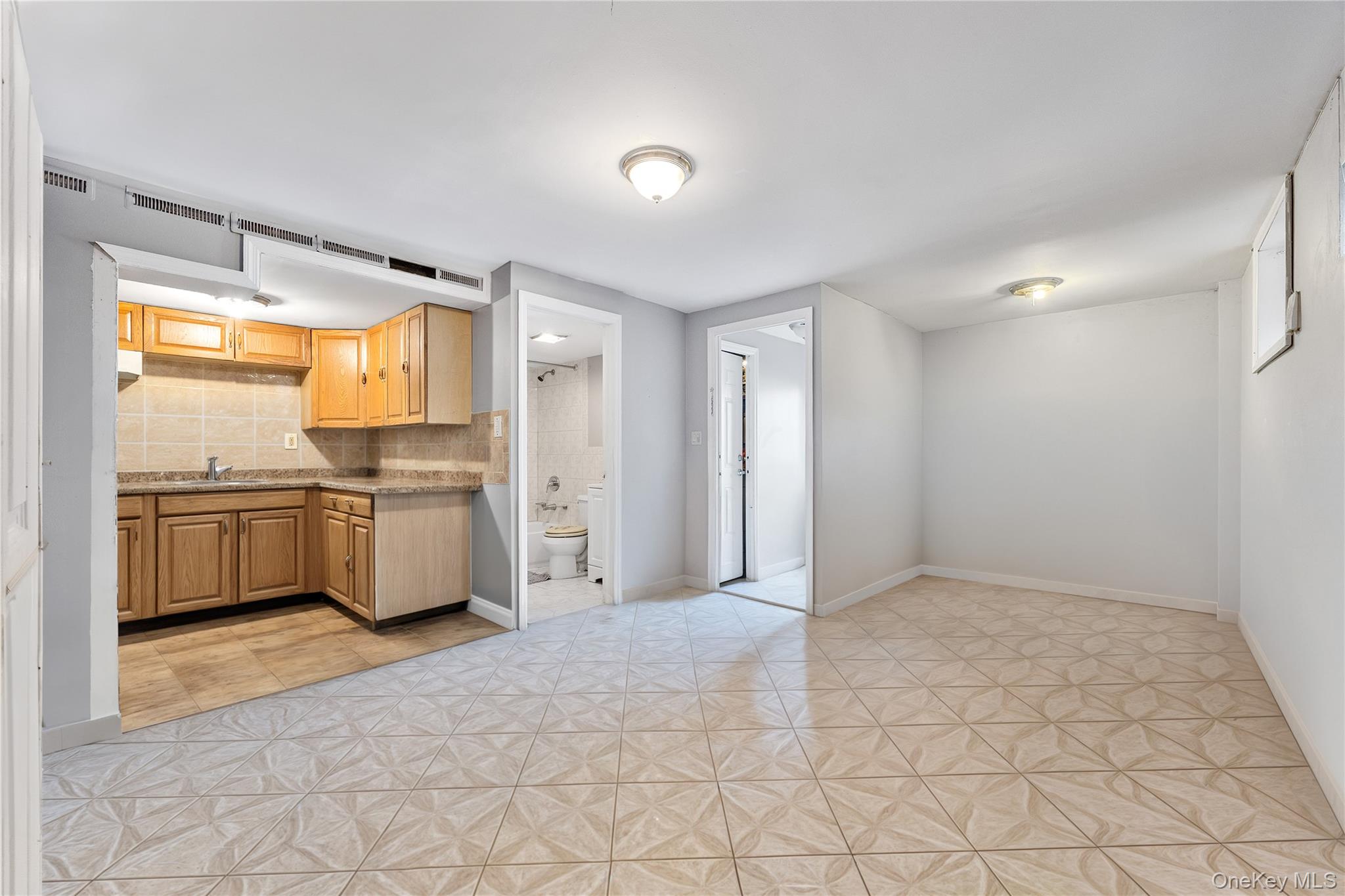 2801 Gunther Avenue, Bronx, NY 10469