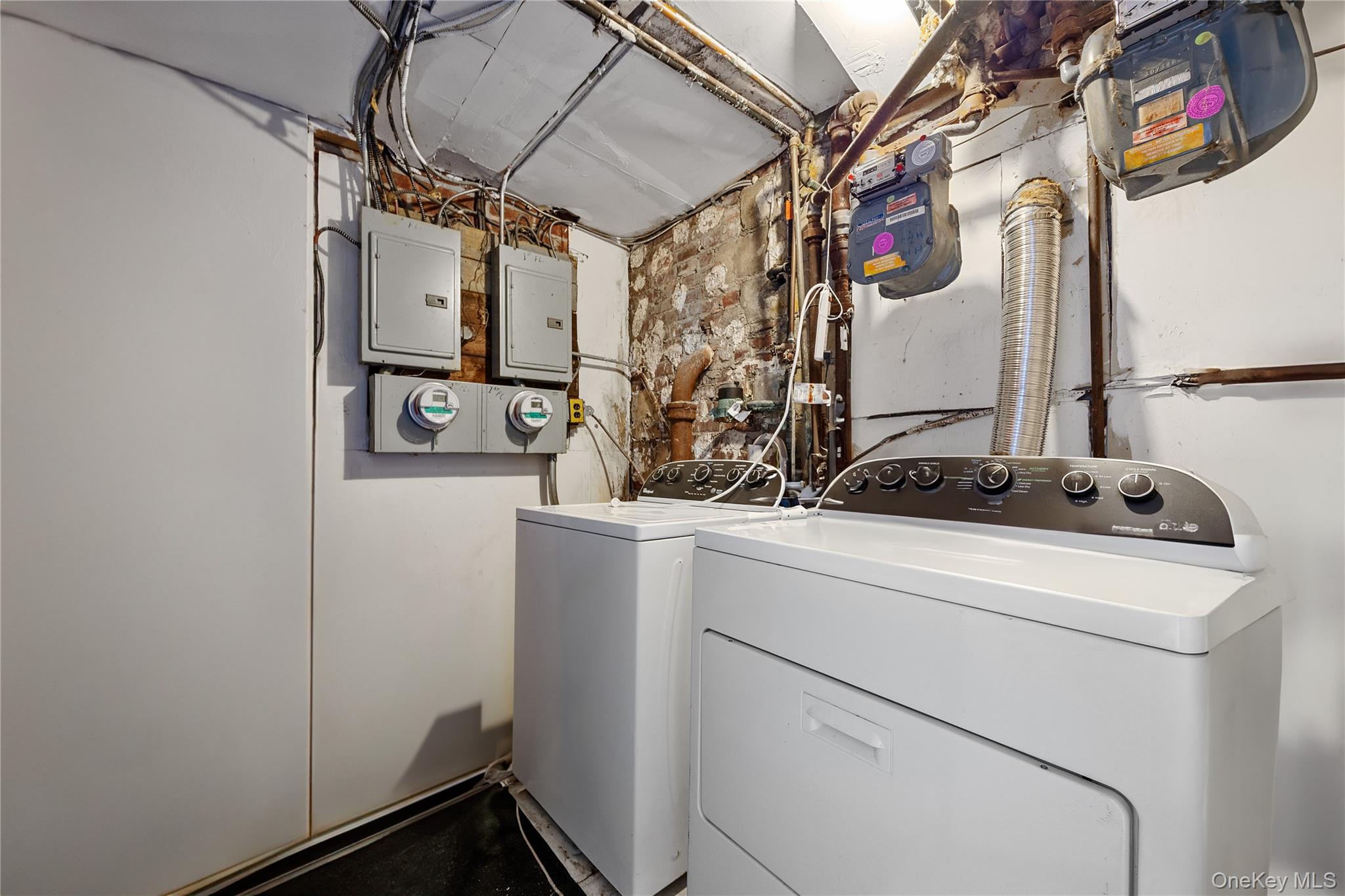 2801 Gunther Avenue, Bronx, NY 10469