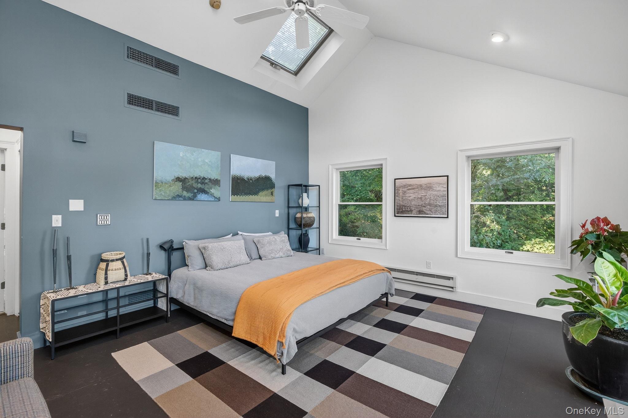 83 River Road, Esopus, NY 12487