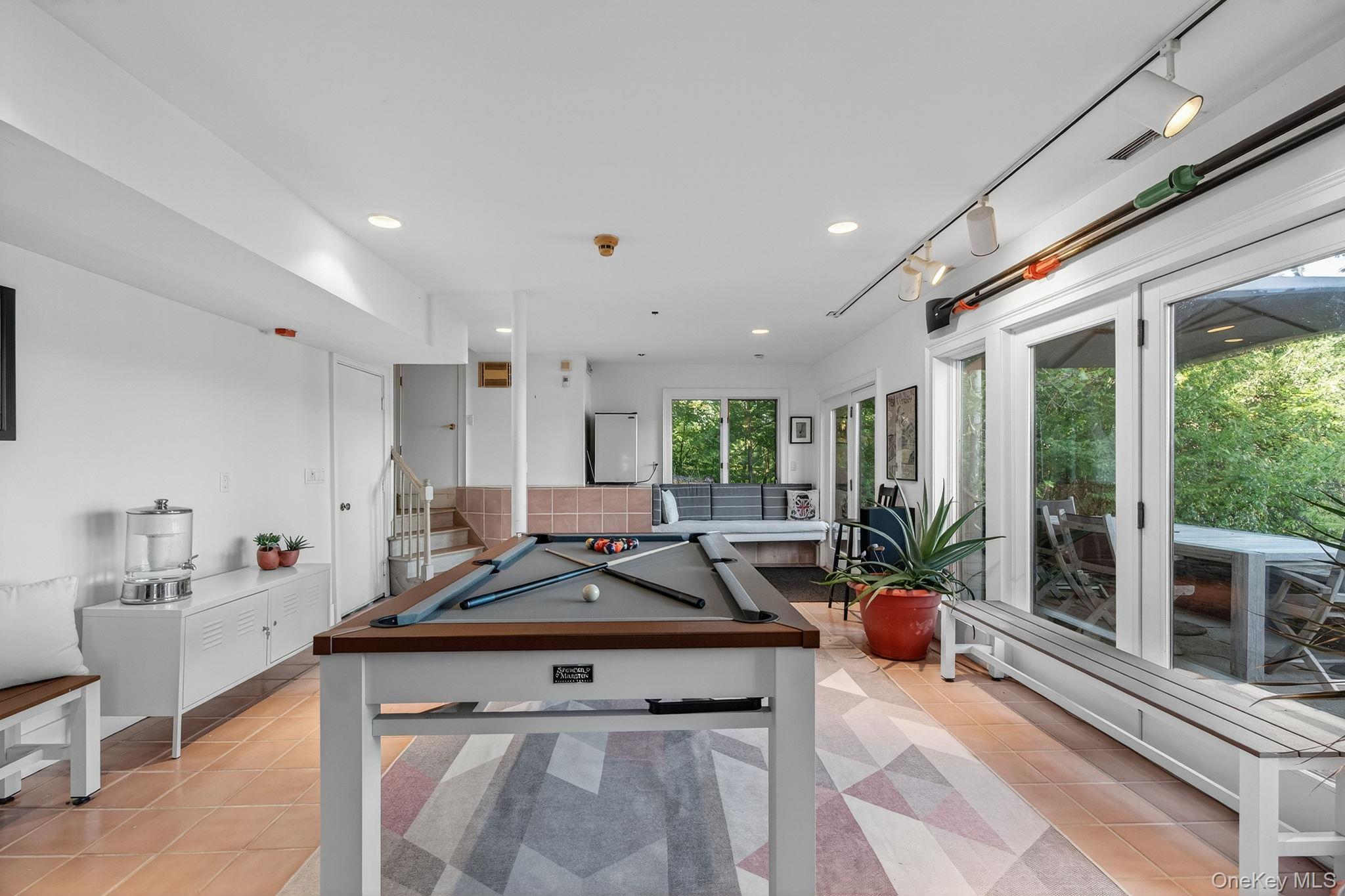 83 River Road, Esopus, NY 12487