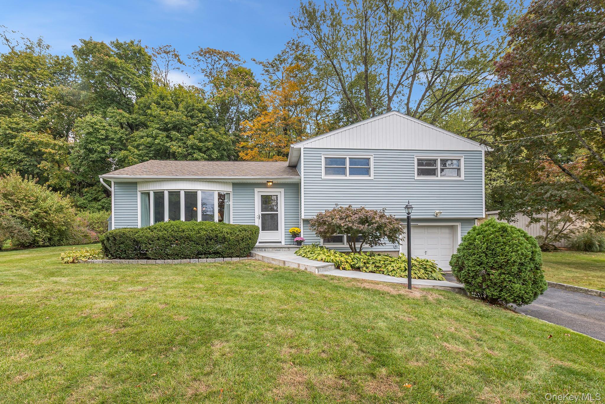 19 Donald Lane, Ossining, NY 10562