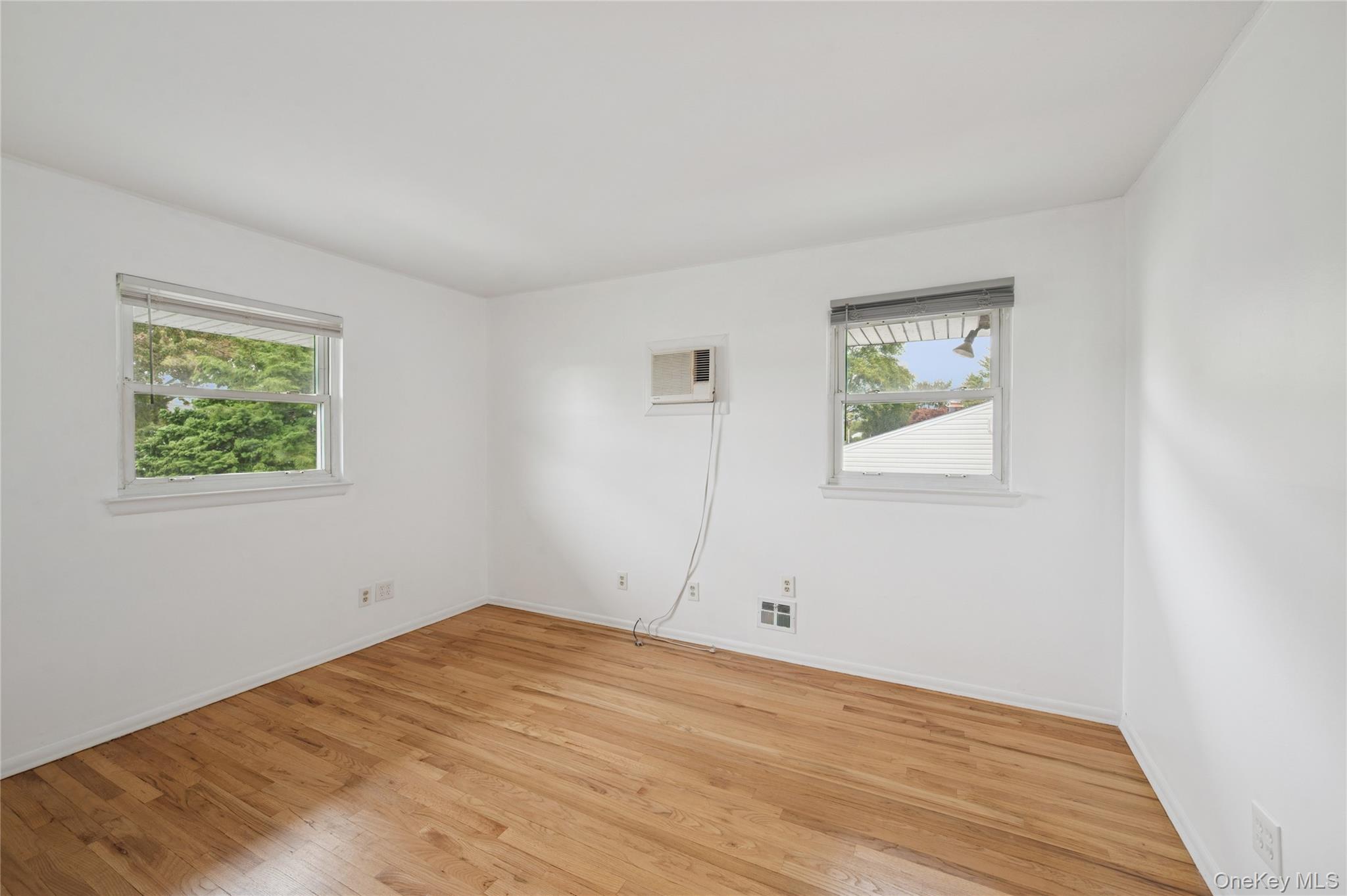 11 Montrose Drive, Commack, NY 11725