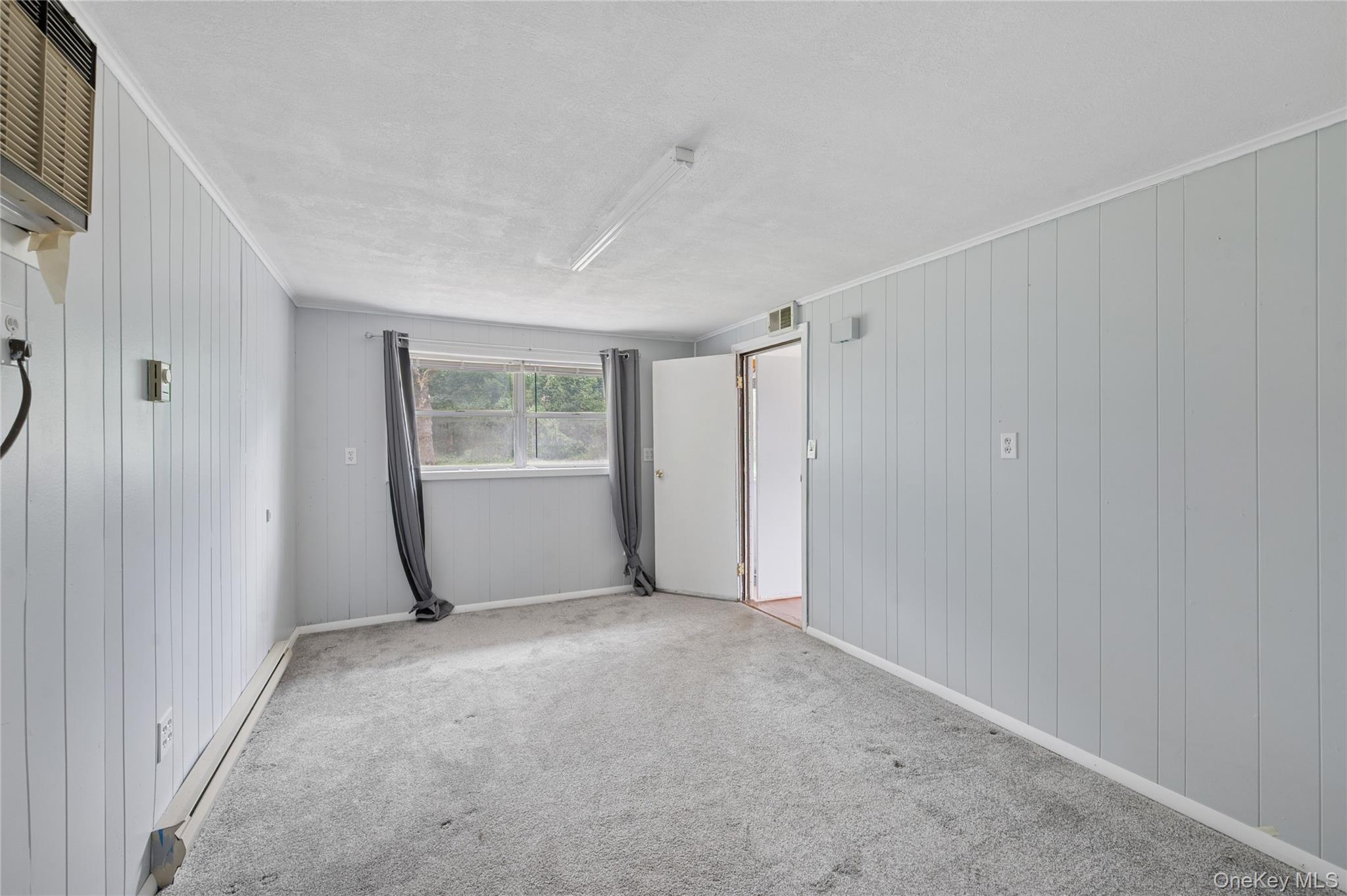 11 Montrose Drive, Commack, NY 11725