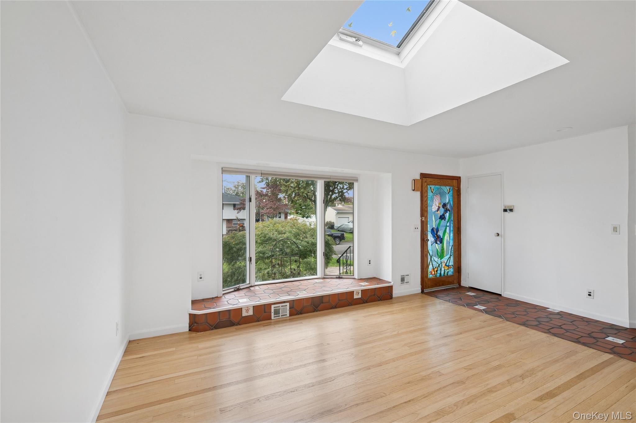 11 Montrose Drive, Commack, NY 11725