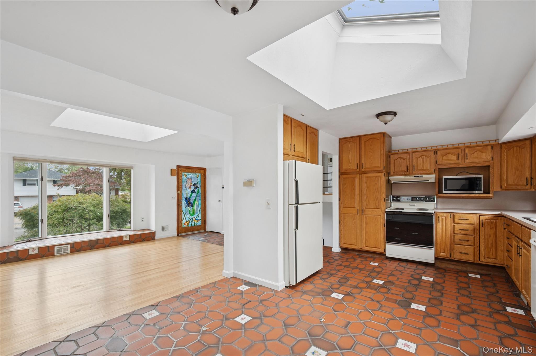 11 Montrose Drive, Commack, NY 11725