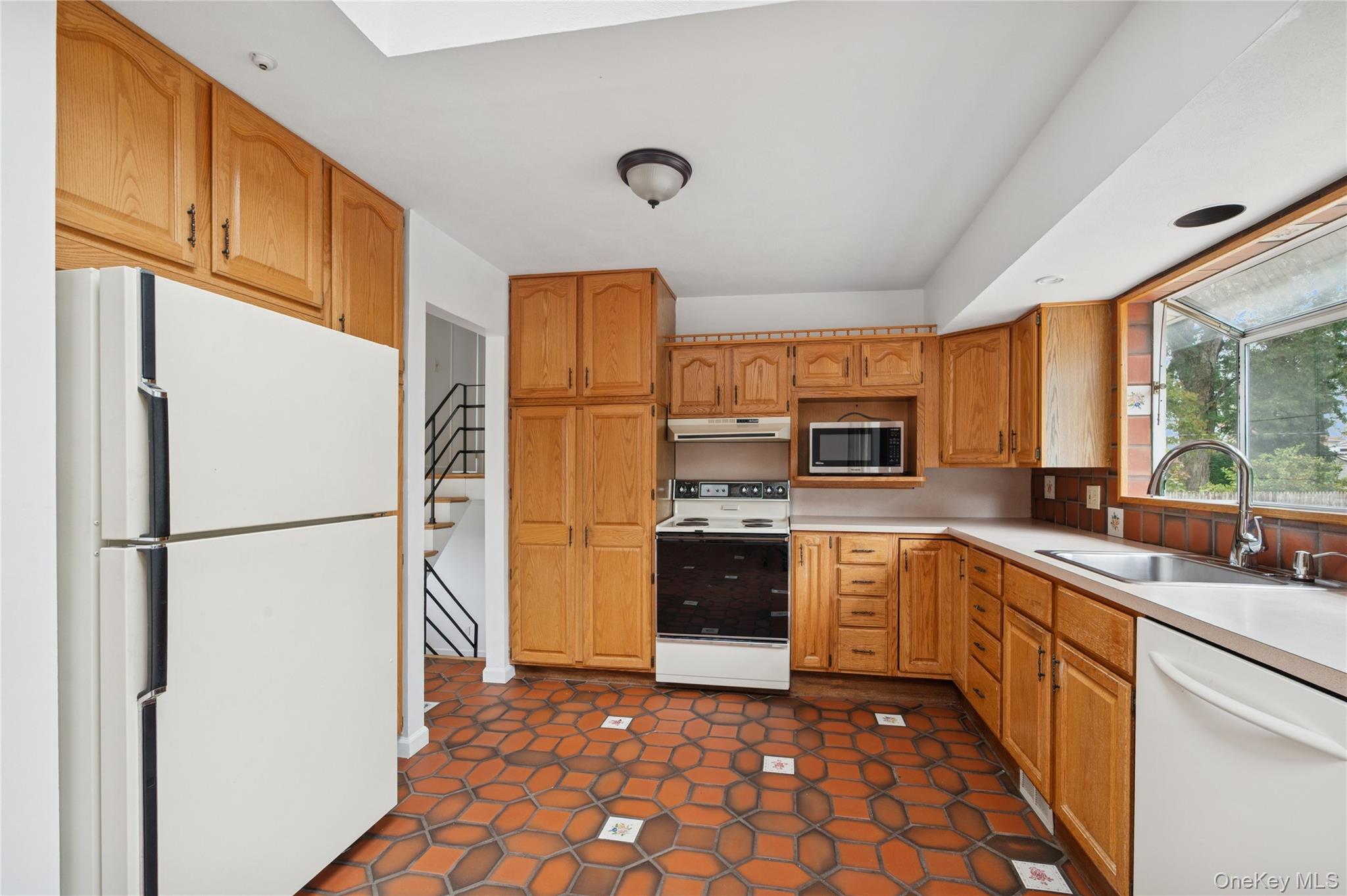 11 Montrose Drive, Commack, NY 11725