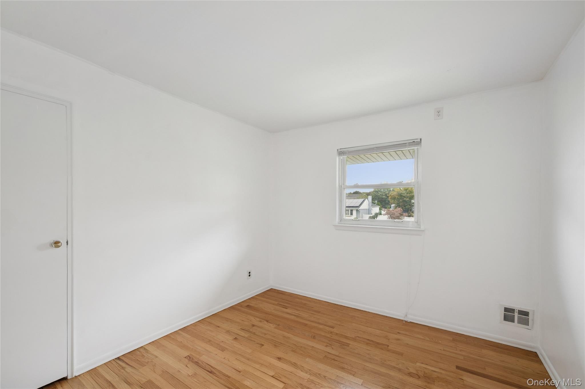 11 Montrose Drive, Commack, NY 11725