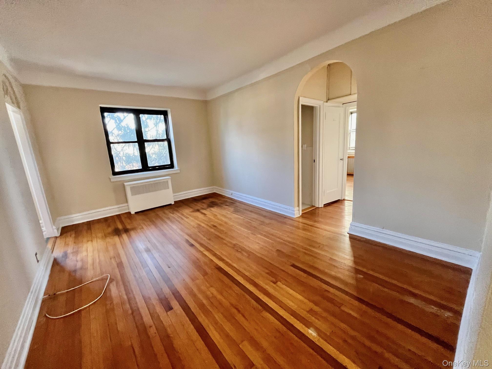 110 Stonelea Stonelea # 3B, New Rochelle, NY 10801