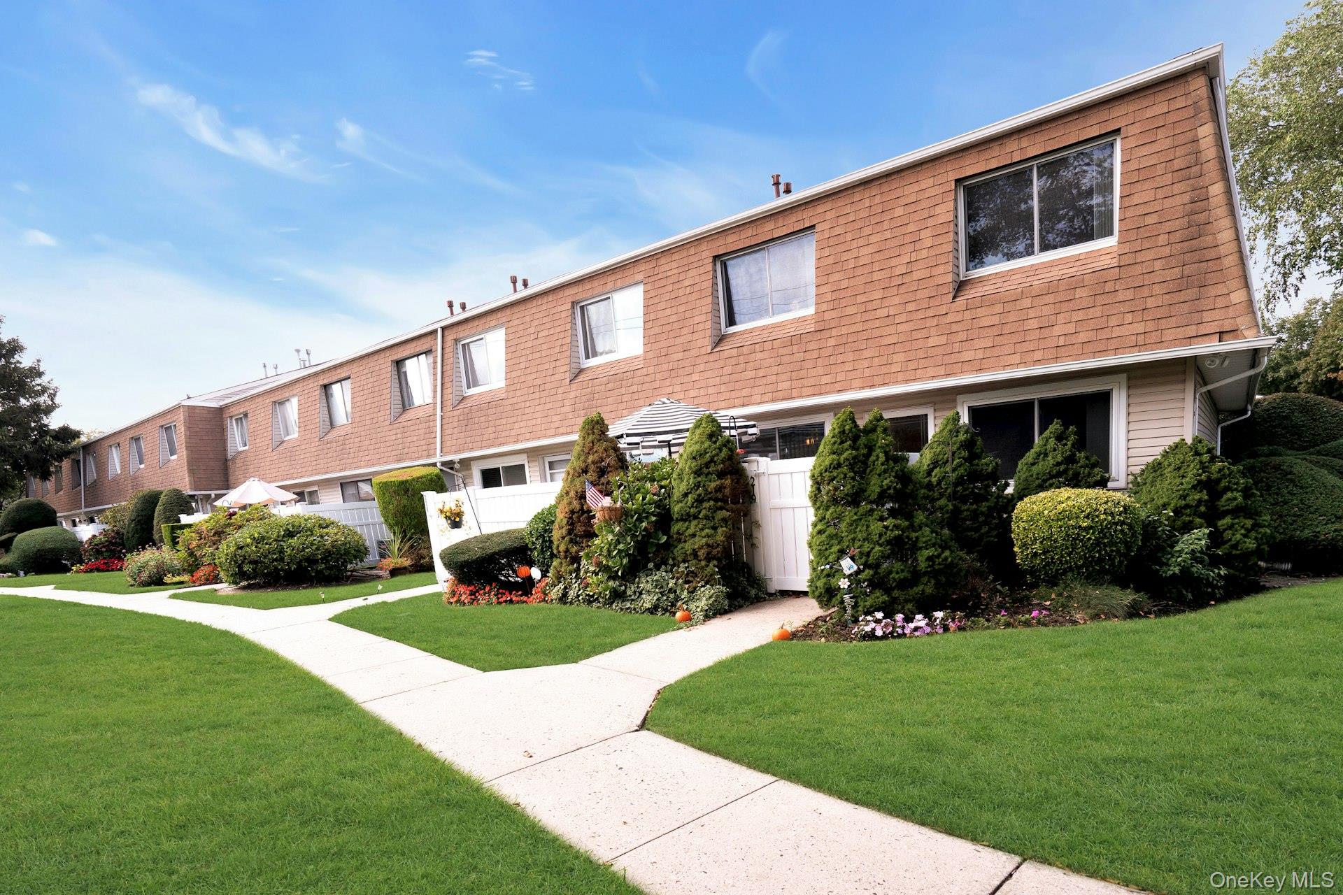 219 Storm Drive, Holtsville, NY 11742