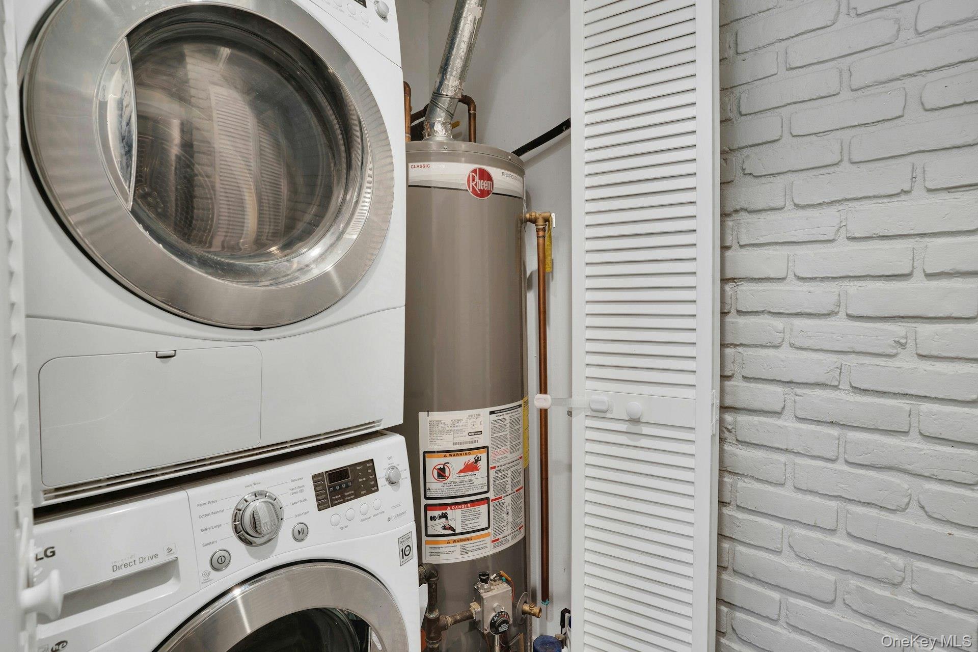 219 Storm Drive, Holtsville, NY 11742