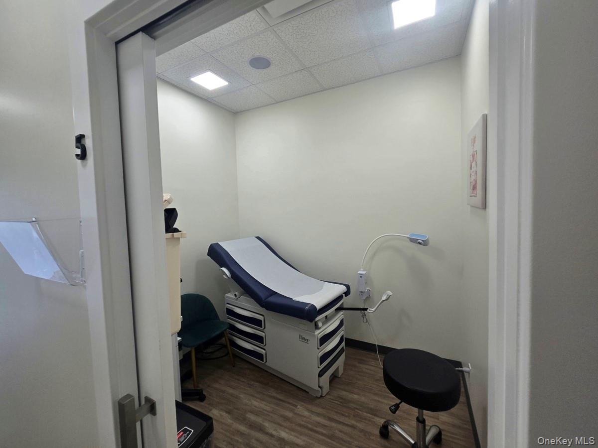 95-30 Queens Boulevard, Rego Park, NY 11374