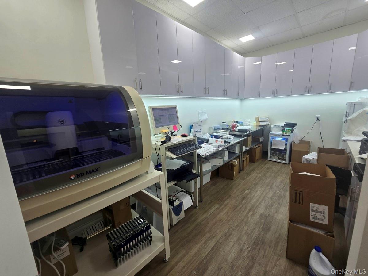 95-30 Queens Boulevard, Rego Park, NY 11374