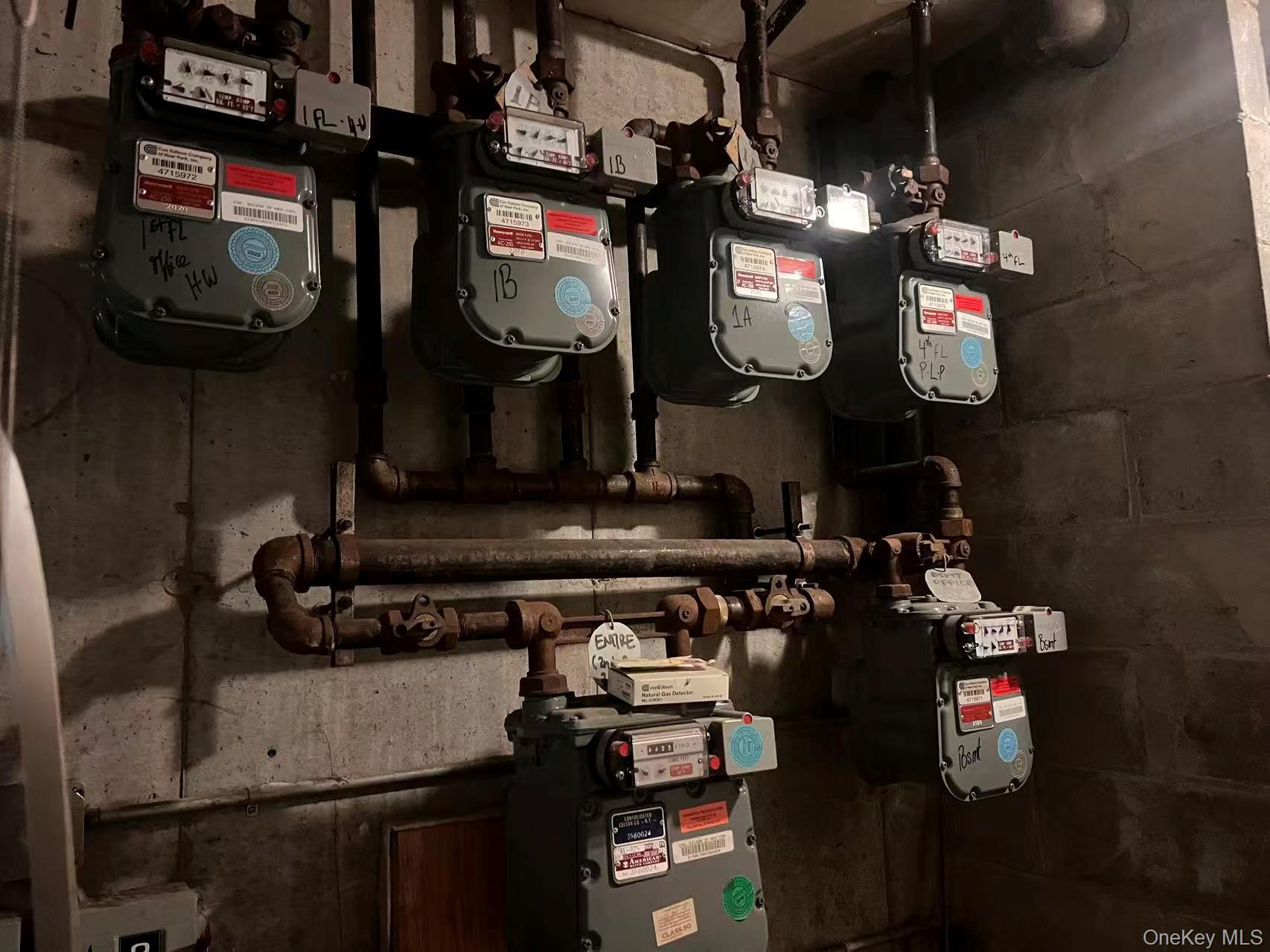 132-35 Pople Avenue, Flushing, NY 11355