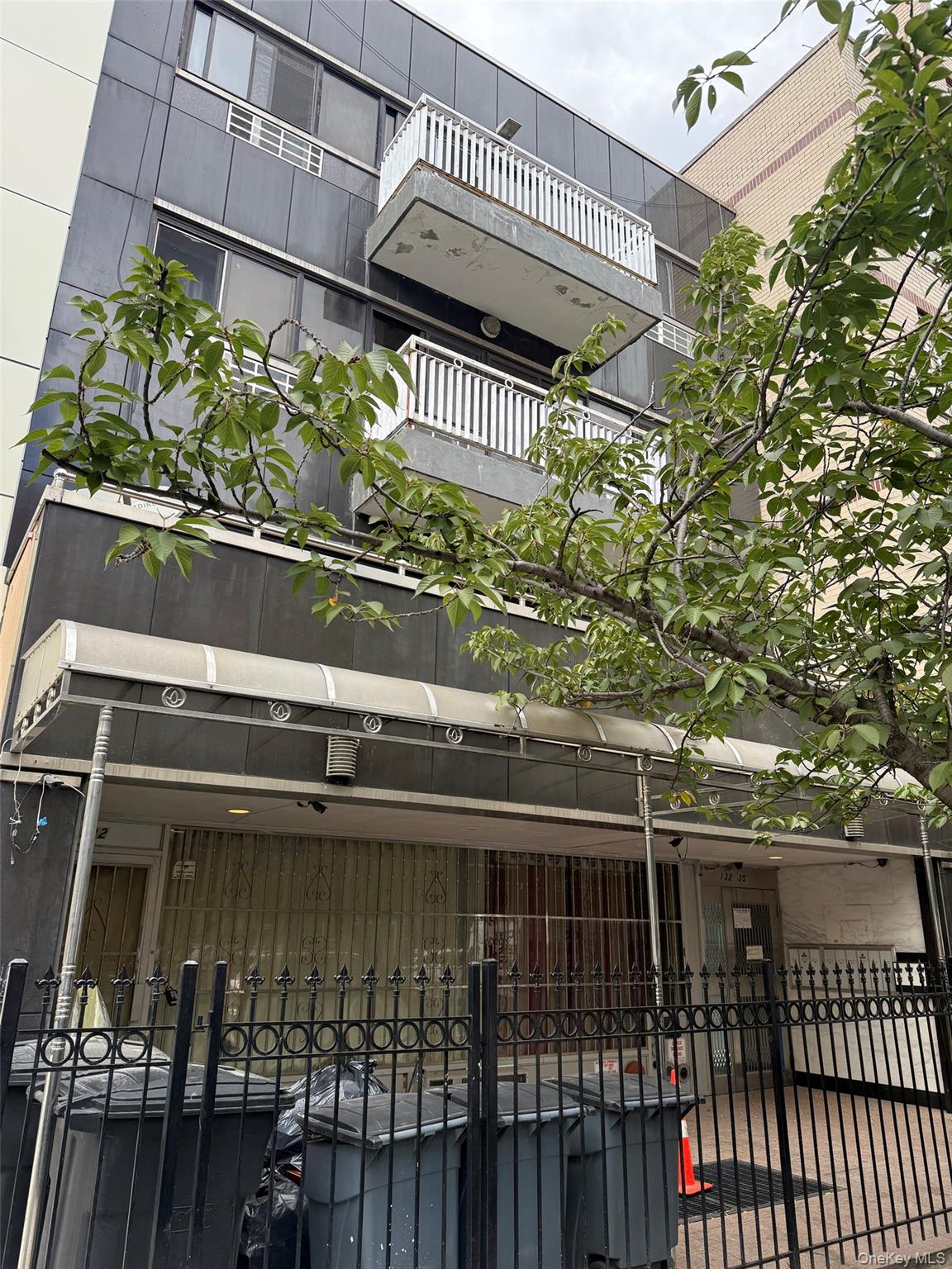 132-35 Pople Avenue, Flushing, NY 11355