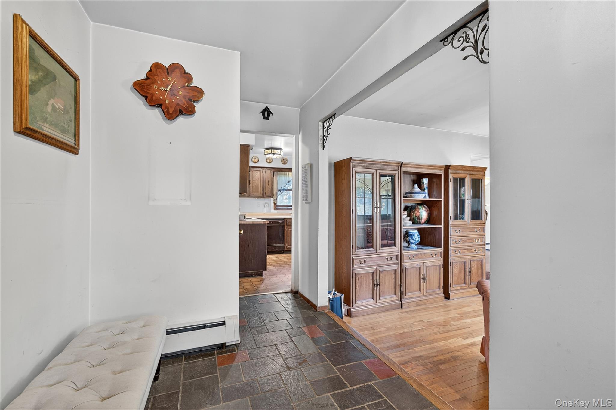 20 County Route 48, Thompson Ridge, NY 10985