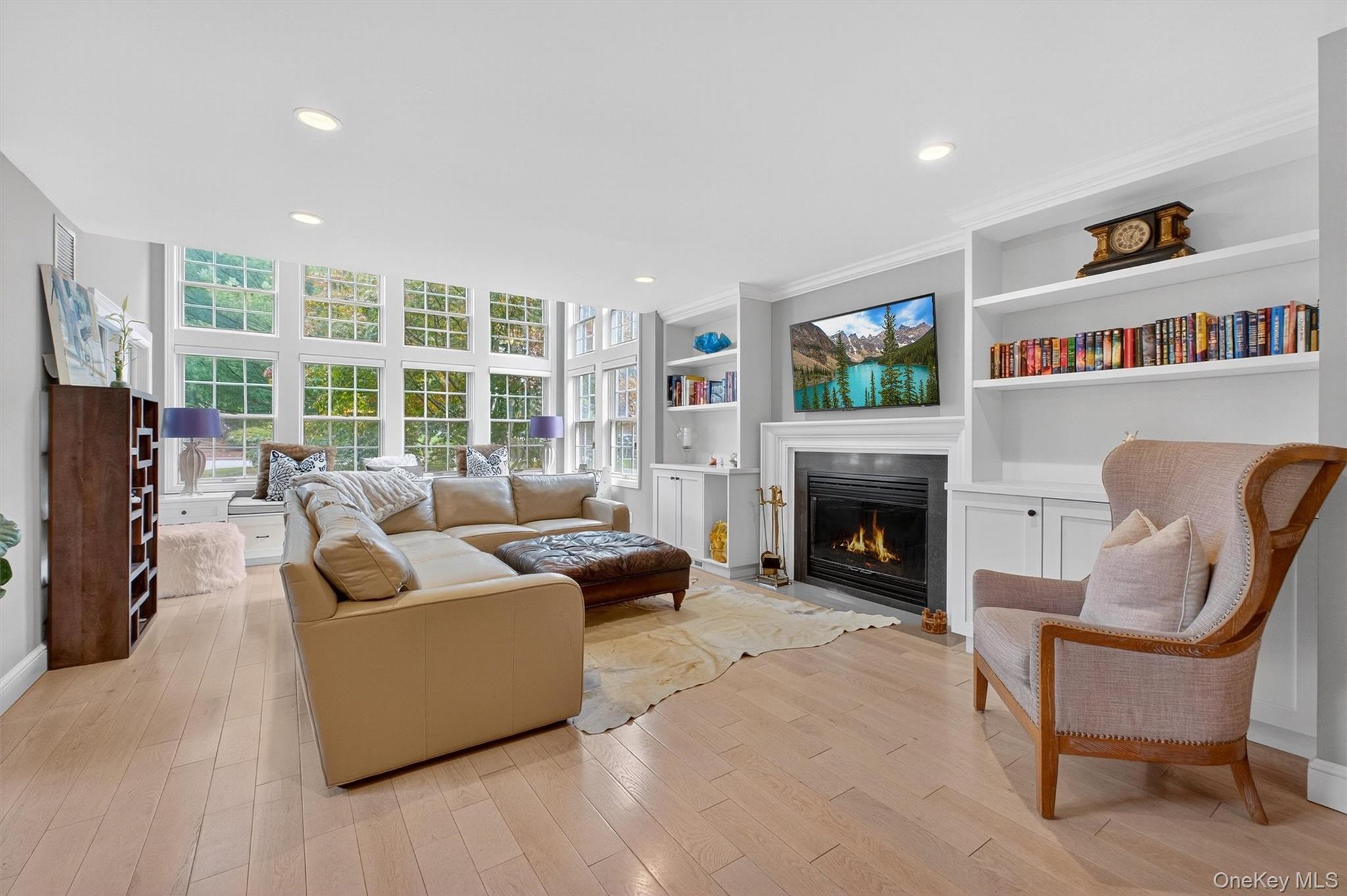 16 Nottingham Way, Mahopac, NY 10541