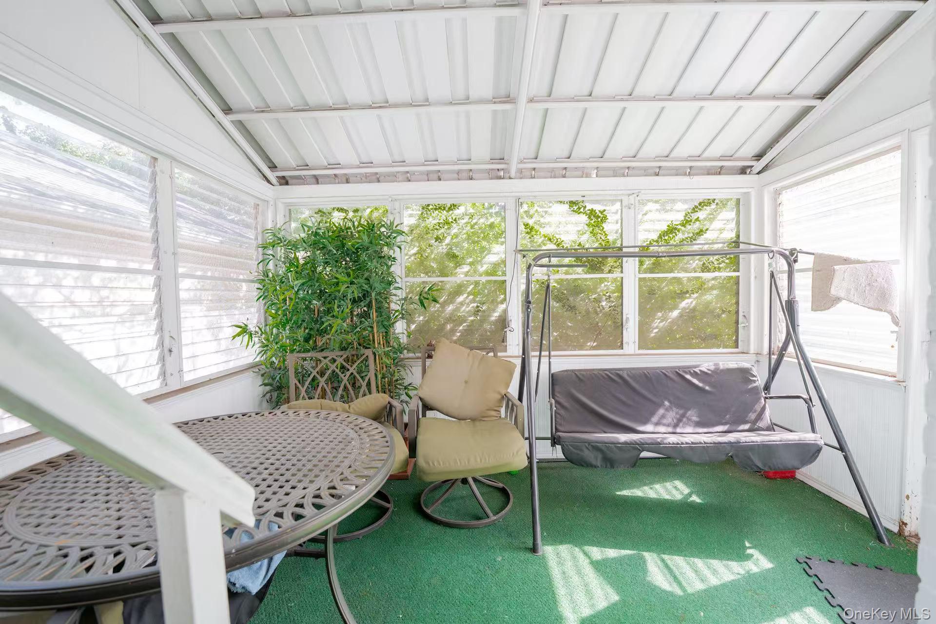 636 S 13th Street, New Hyde Park, NY 11040