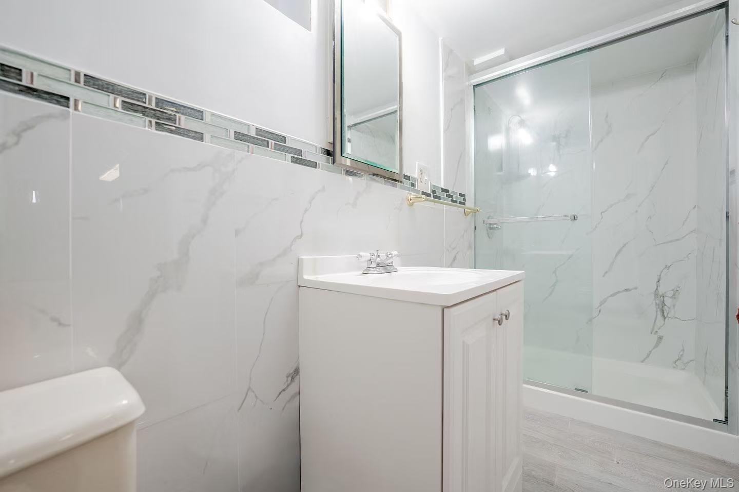 636 S 13th Street, New Hyde Park, NY 11040