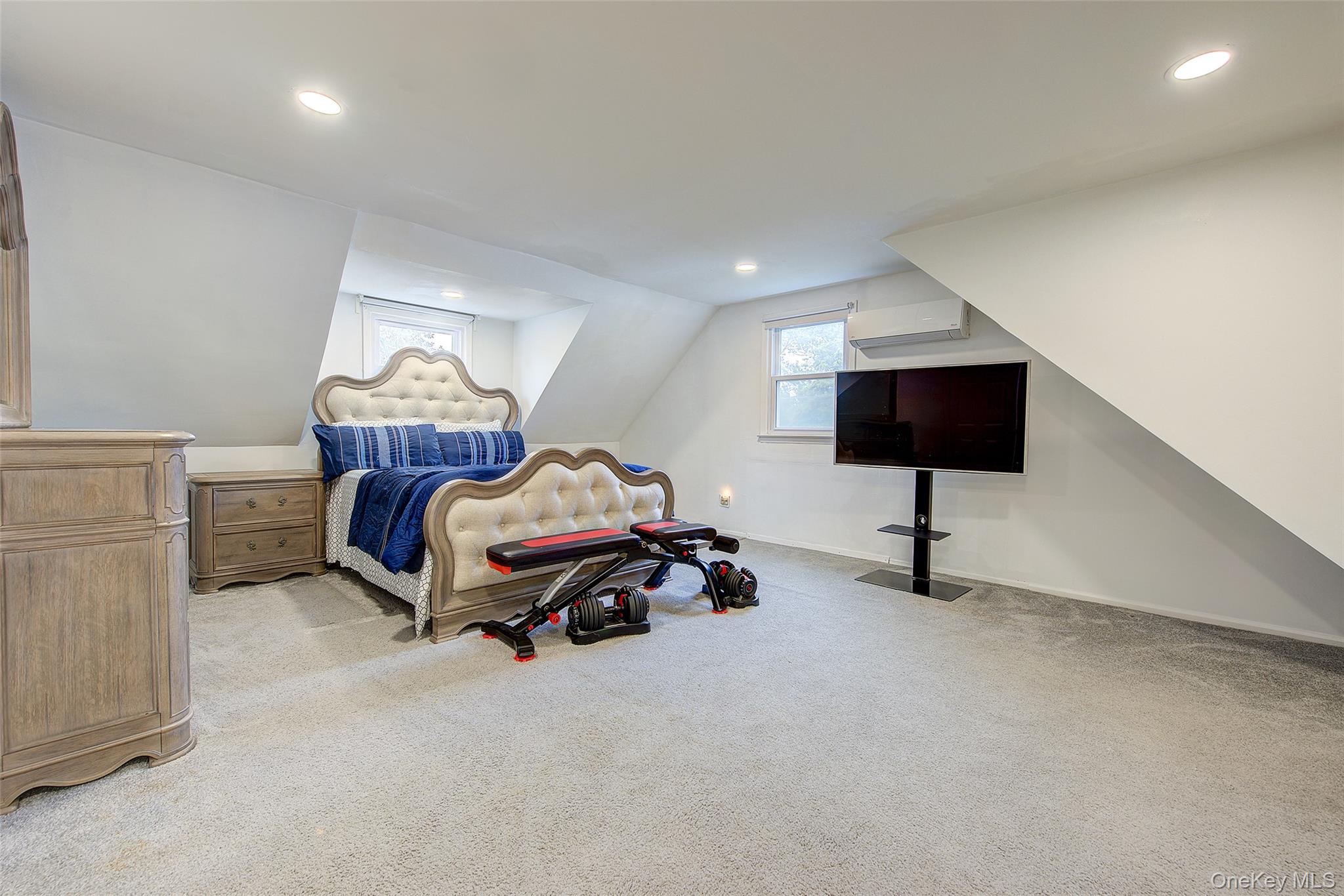 1025 Ontario Road, West Hempstead, NY 11552