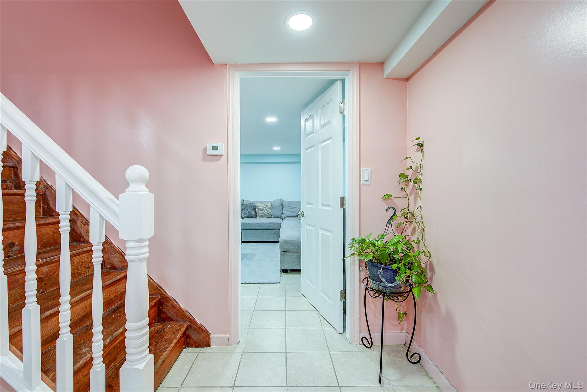 1025 Ontario Road, West Hempstead, NY 11552