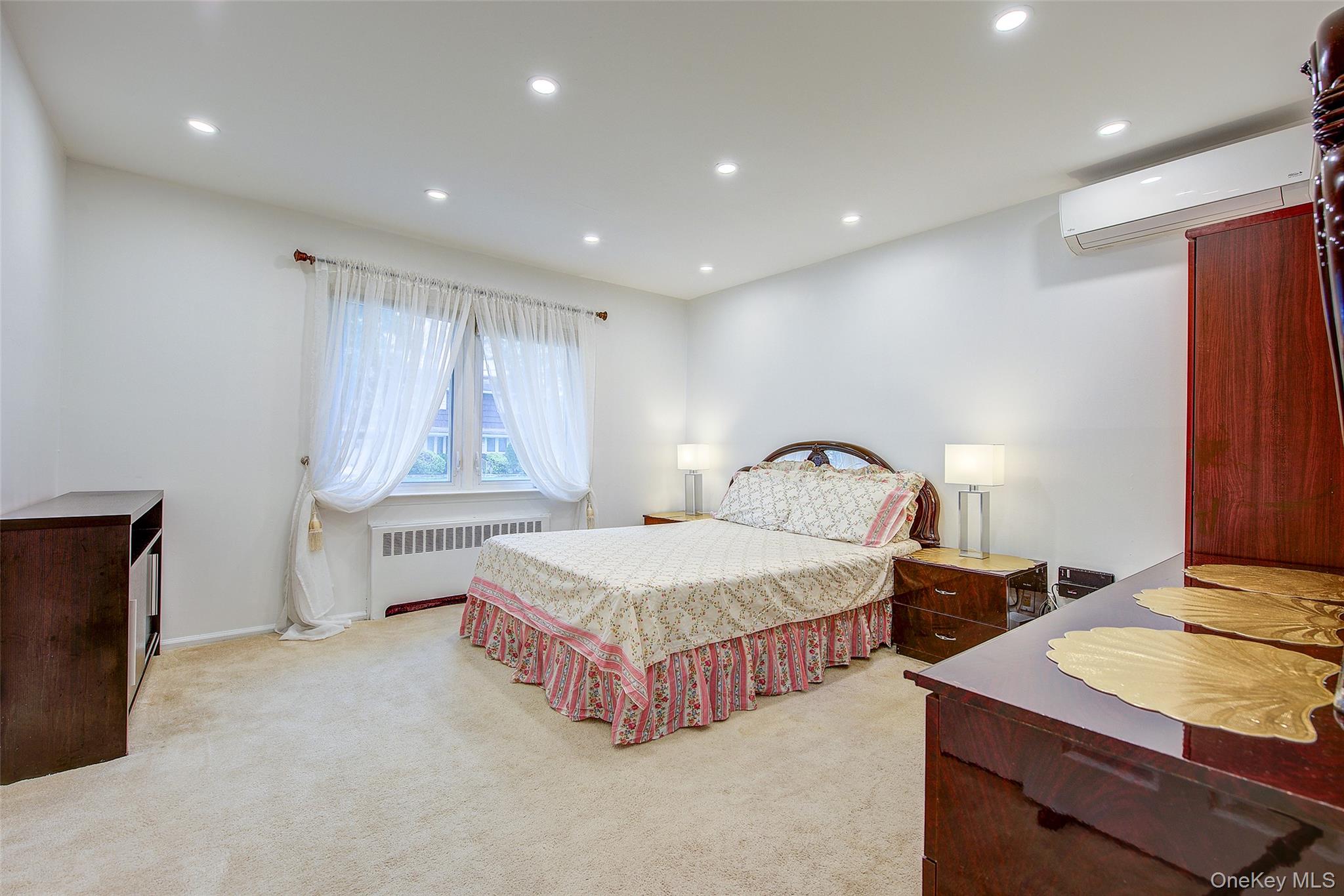 1025 Ontario Road, West Hempstead, NY 11552