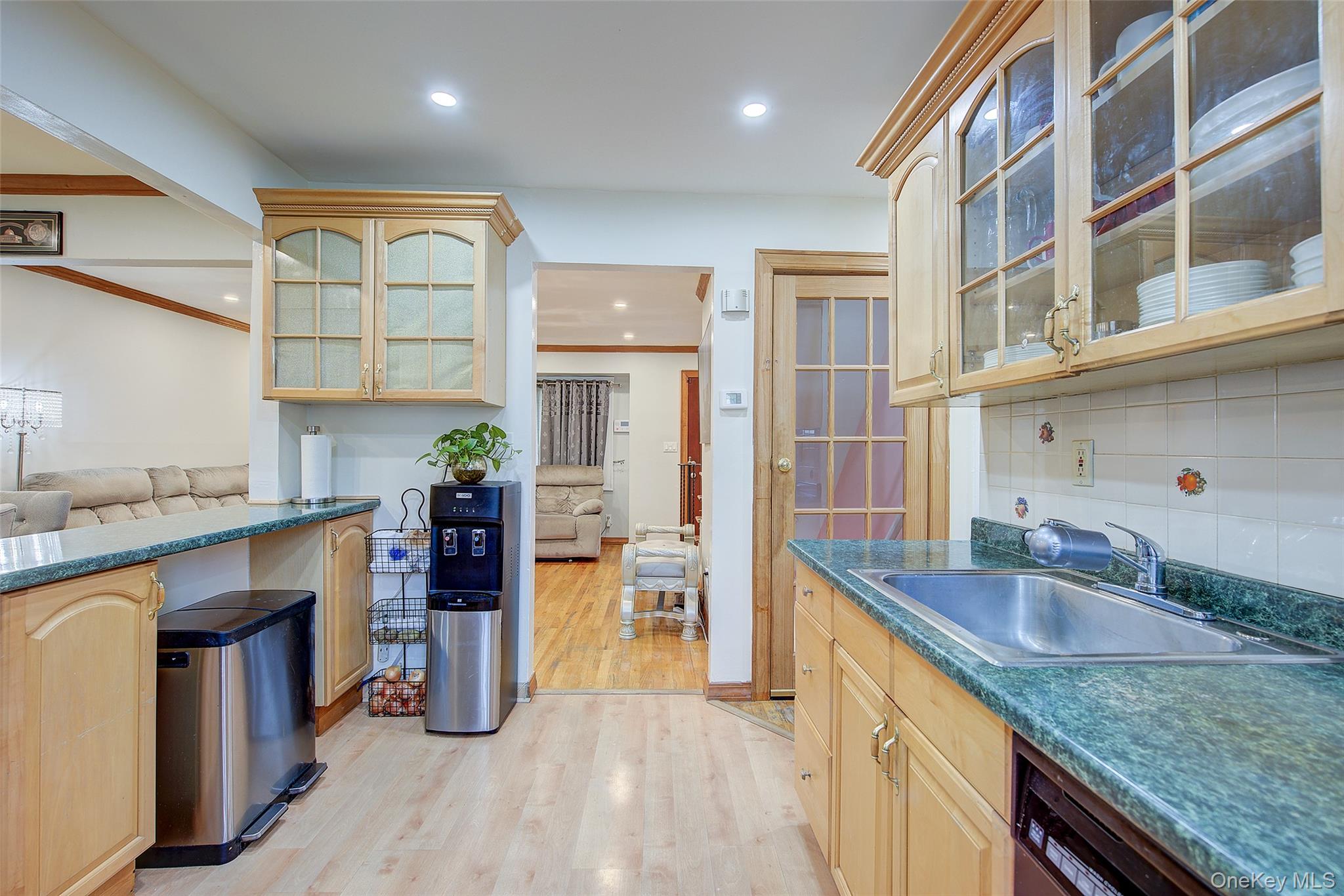 1025 Ontario Road, West Hempstead, NY 11552