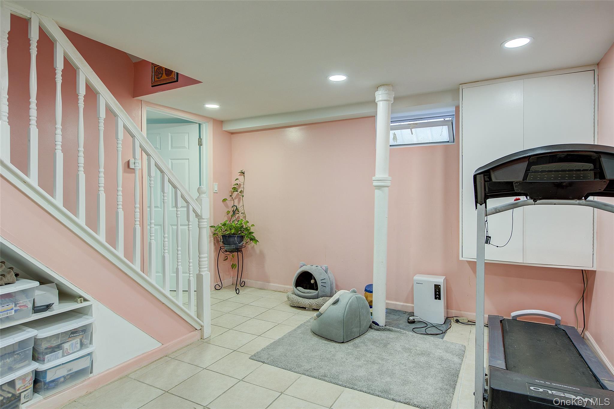 1025 Ontario Road, West Hempstead, NY 11552